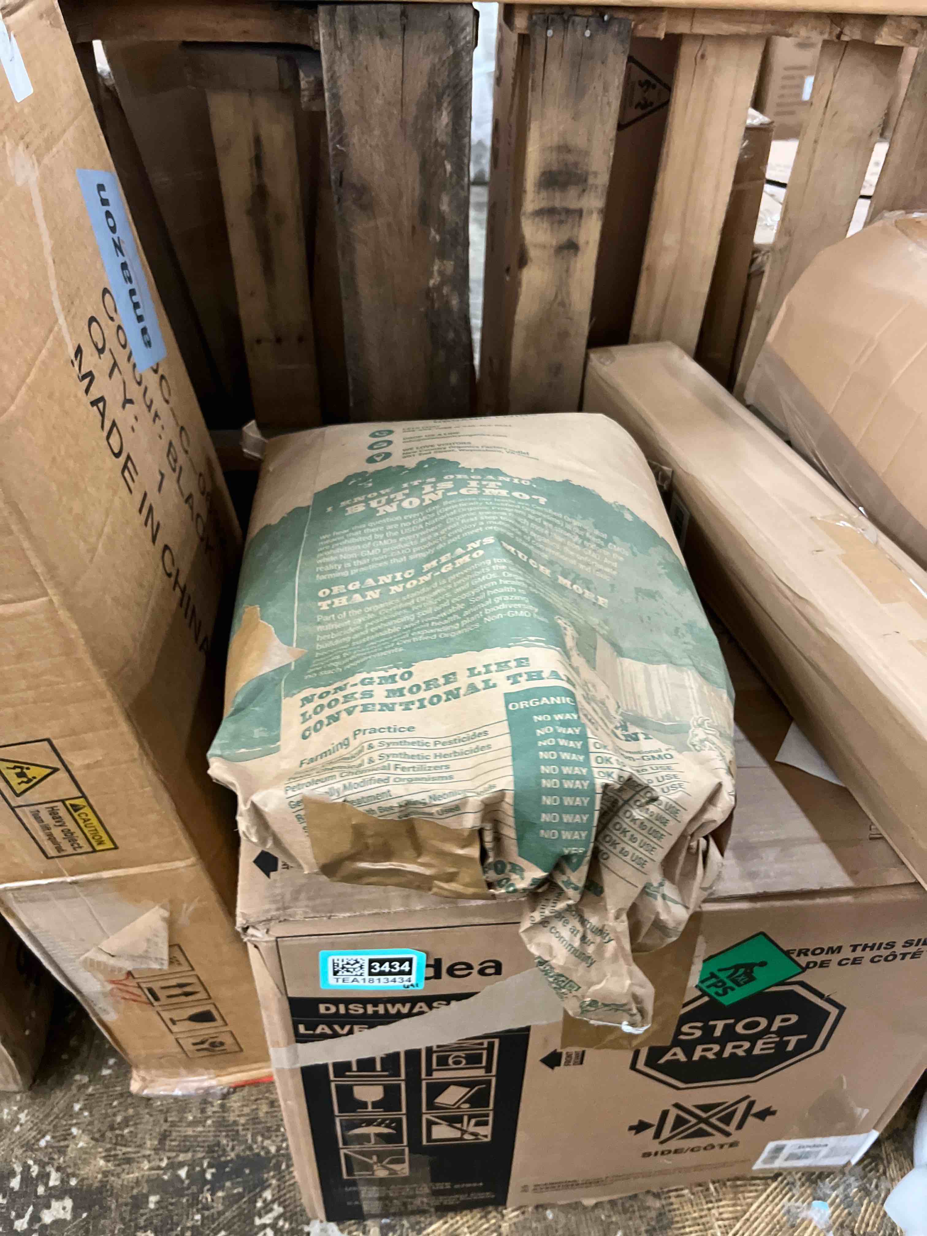 Condition photo showing Good Condition for new country organics | corn-free classic layer chicken feed for laying hens | corn-free and soy-free | 17% protein | certified organic and non-gmo chicken food | 50lbs bag corn free 50 pound (pack of 1)