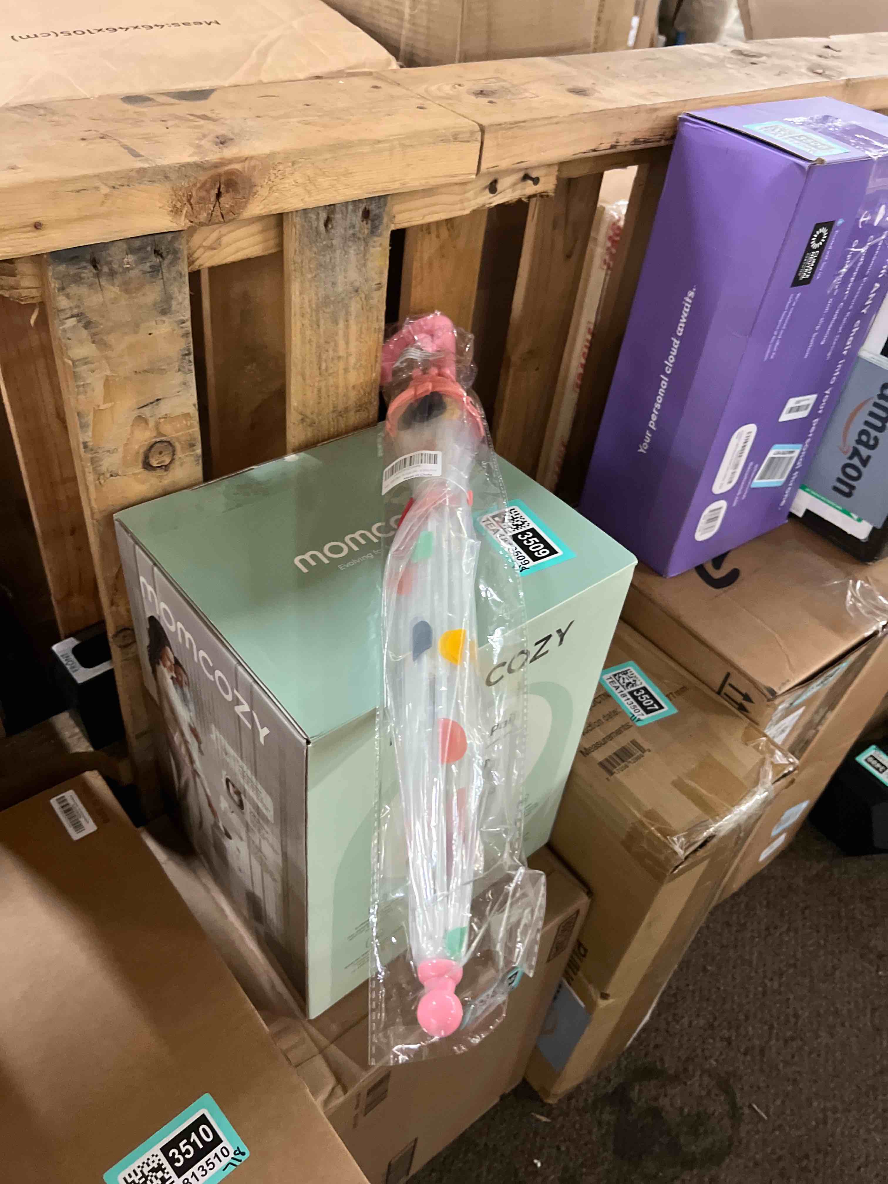 Condition photo showing New/Like New for roniare kids clear bubble umbrellas for rain dome windproof umbrella for kid girls and boys a5-dots-pink