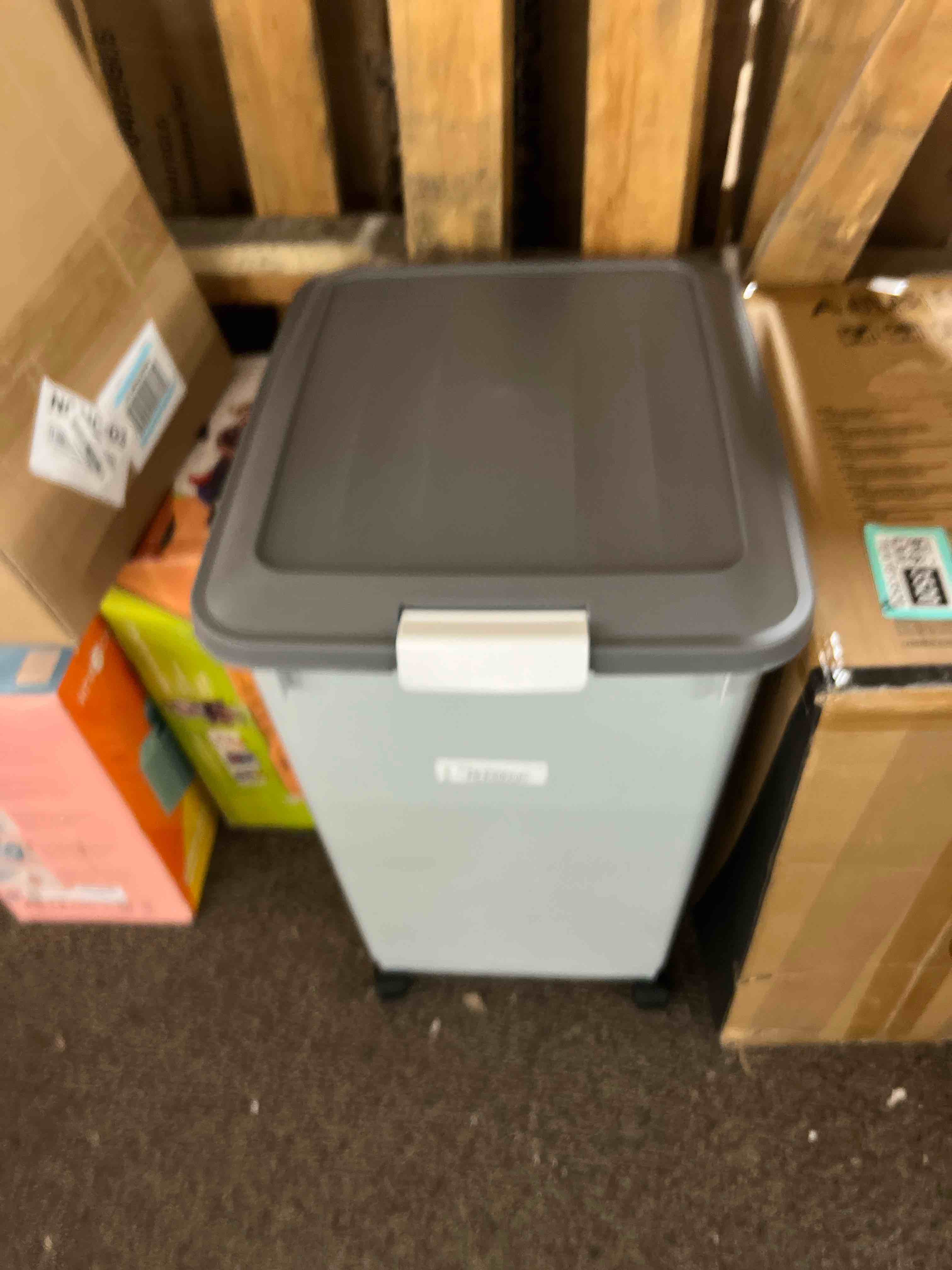 Condition photo showing New/Like New for iris usa dog food storage container with wheels, airtight lid, 2-cup scoop, up to 40 pounds pet food storage, built in scoop storage in lid, versatile pet food bin, portable, bpa free, gray/dark gray 40 lbs dark gray