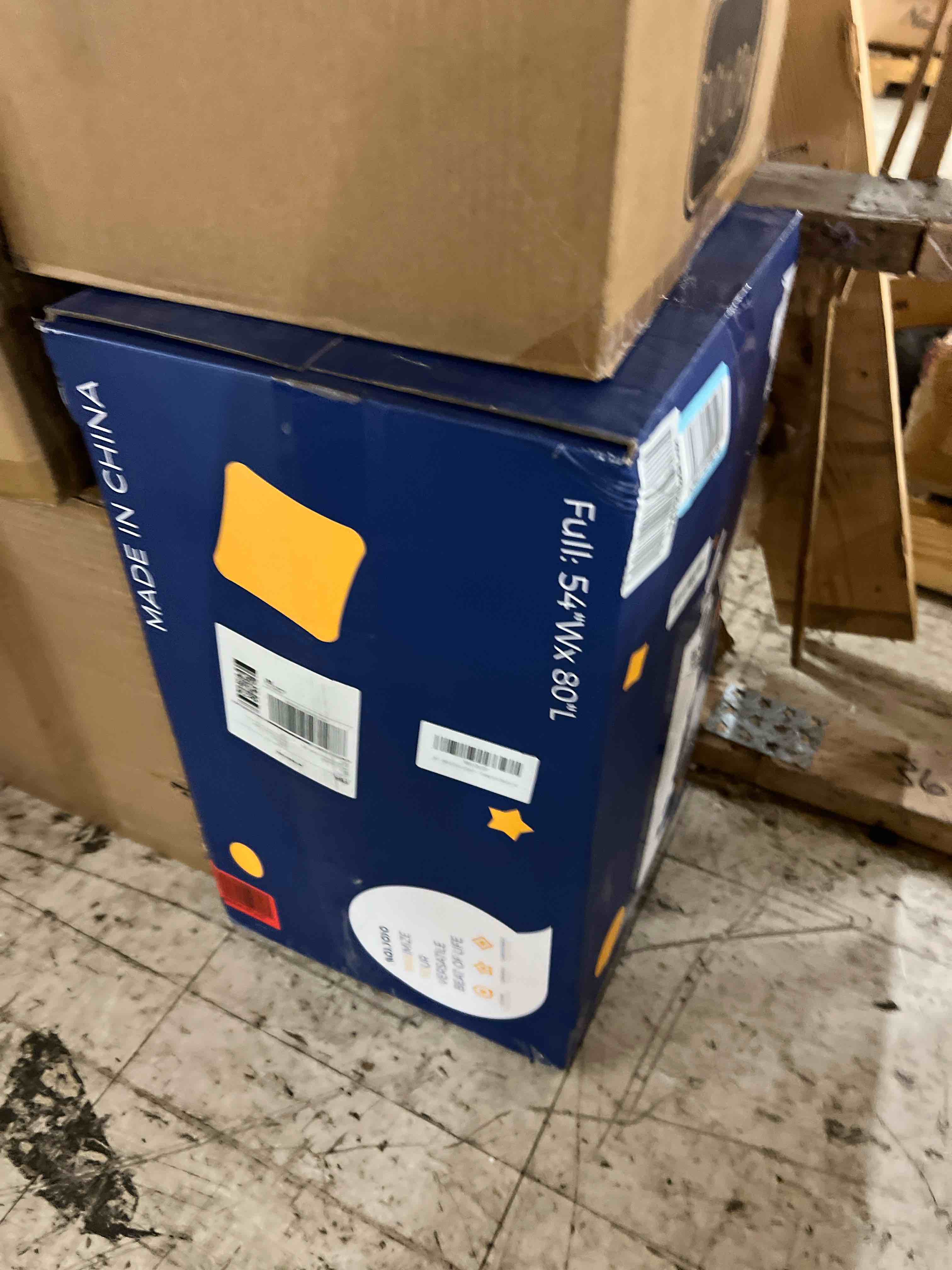 https://s3.amazonaws.com/lotting-images-prod/phillipi/TEA1813585_1777471857145.jpeg