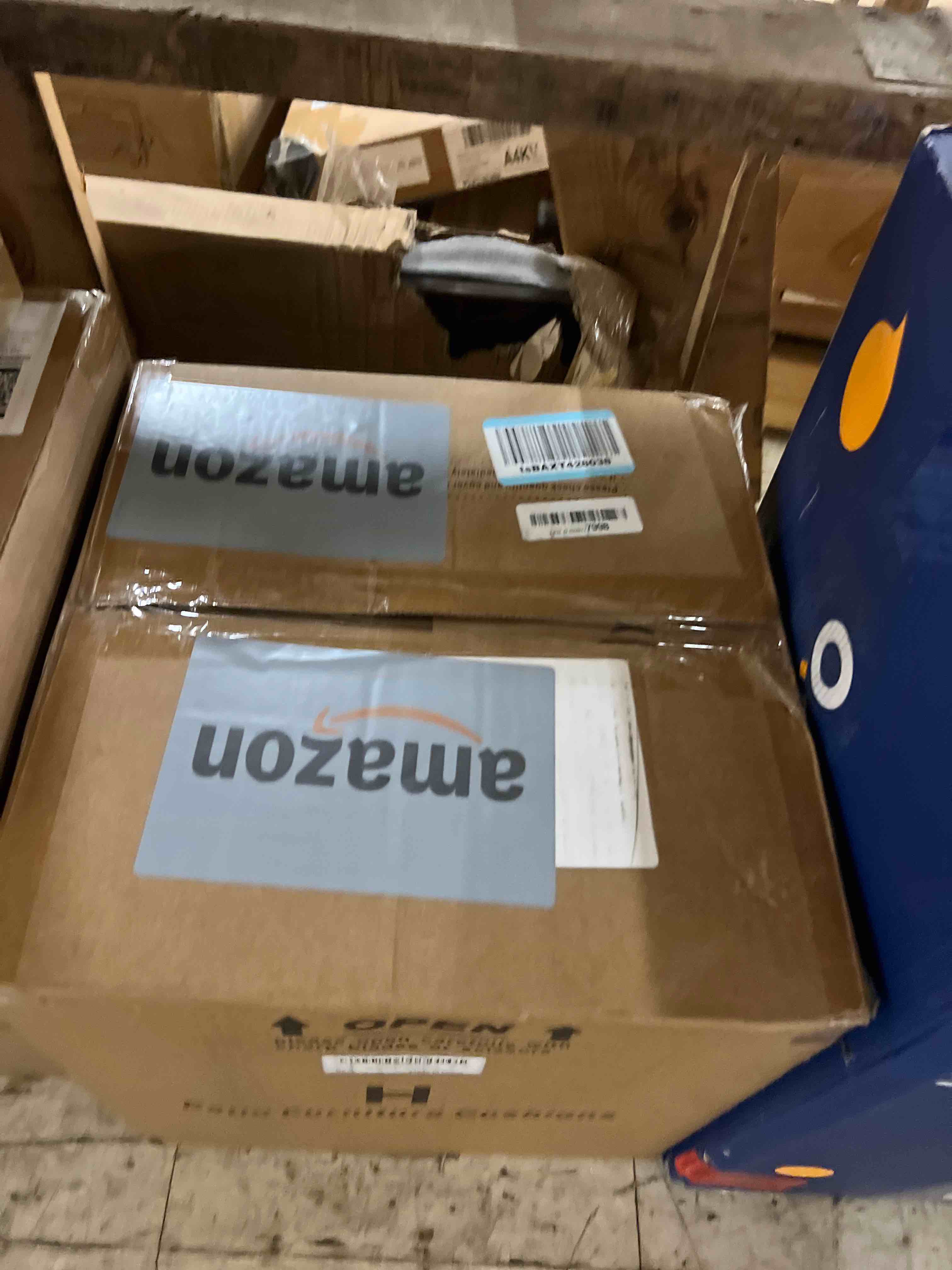 https://s3.amazonaws.com/lotting-images-prod/phillipi/TEA1813586_1777471776899.jpeg