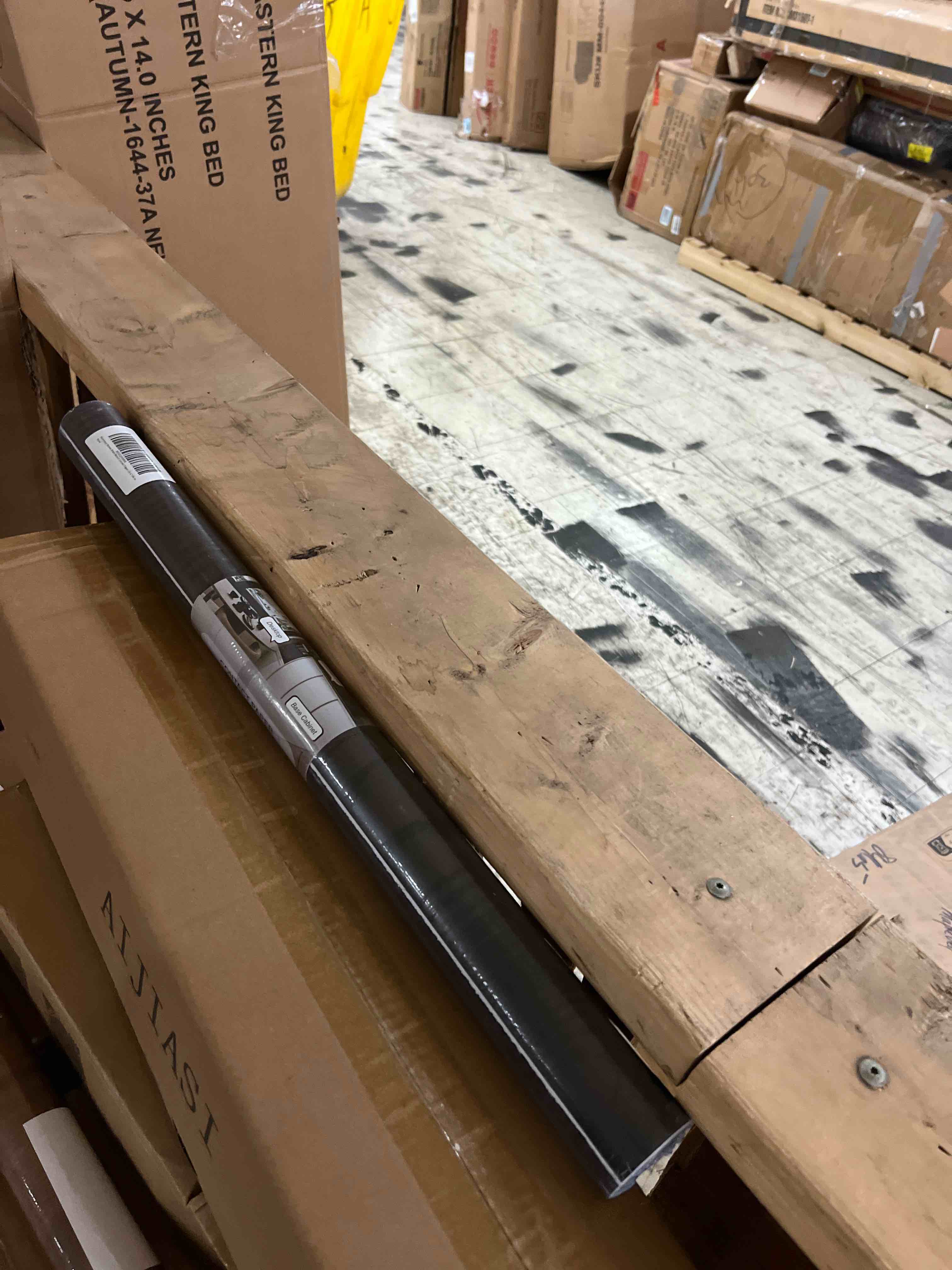 Condition photo showing New/Like New for homease white wood grain contact paper 24 x 196 in, self-adhesive wallpaper peel and stick removable decorative wall covering vinyl film for shelf liner furniture kitchen cabinet countertop drawer