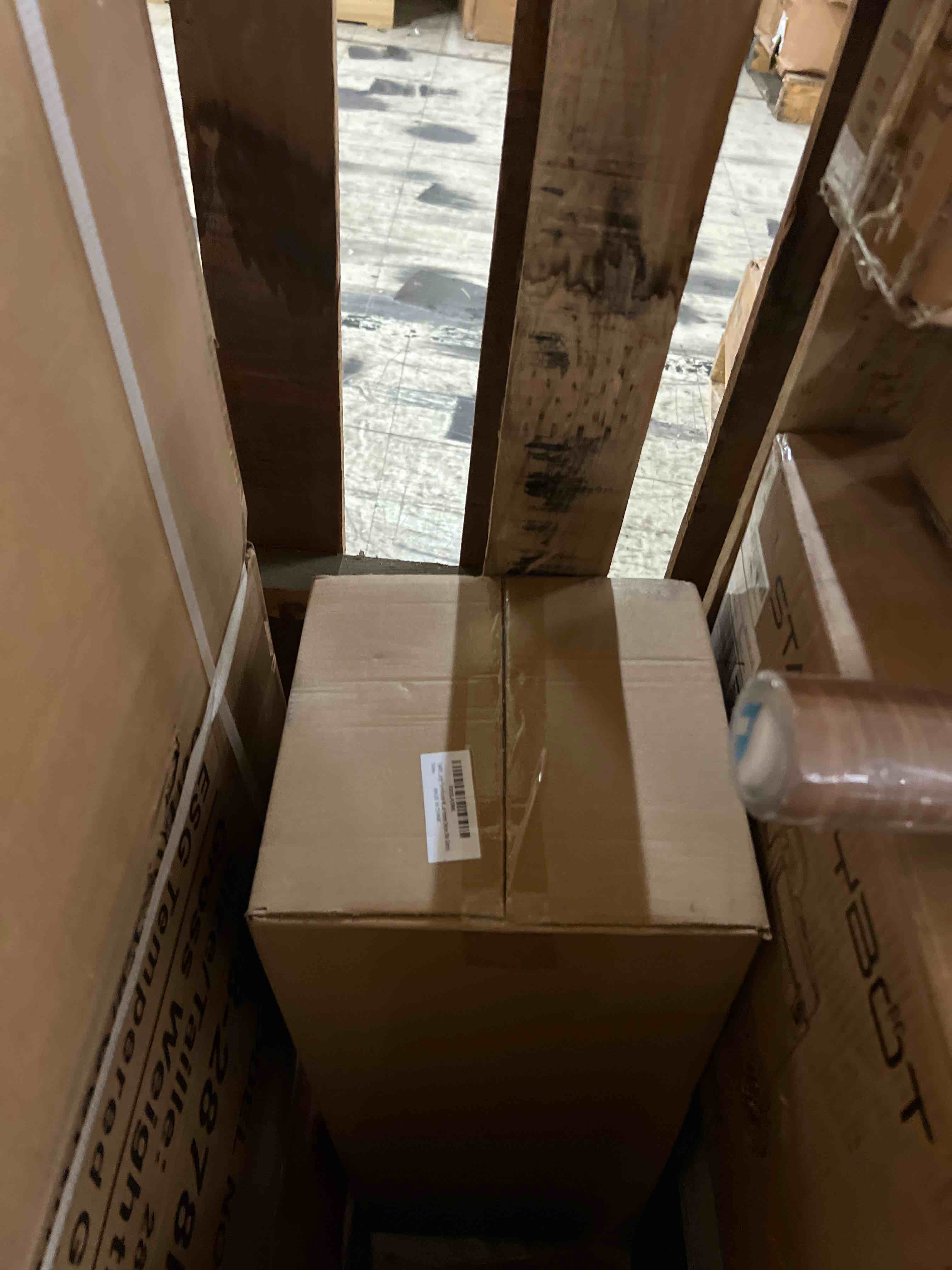 https://s3.amazonaws.com/lotting-images-prod/phillipi/TEA1813598_1777471004679.jpeg
