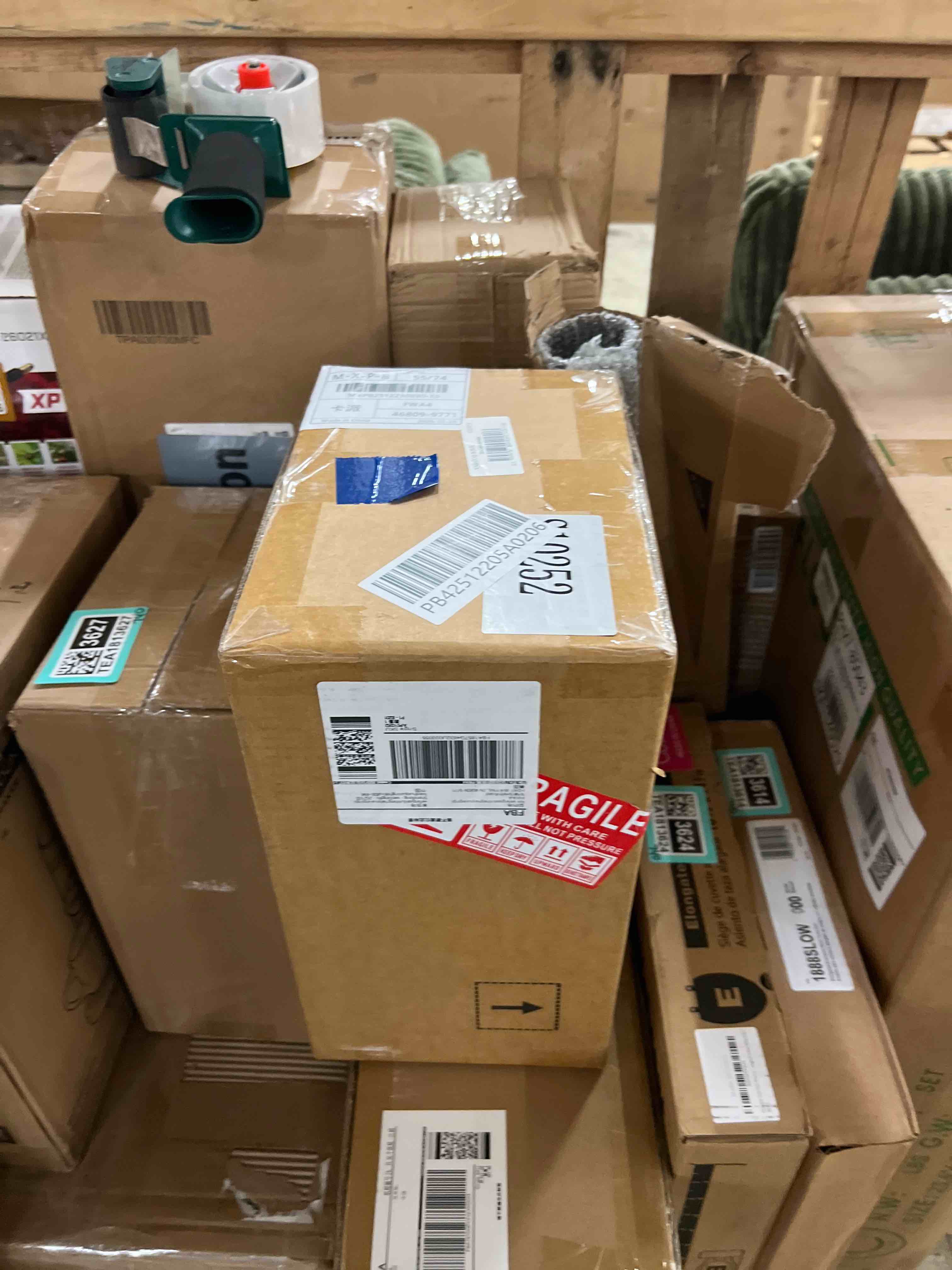https://s3.amazonaws.com/lotting-images-prod/phillipi/TEA1813616_1777556621136.jpeg