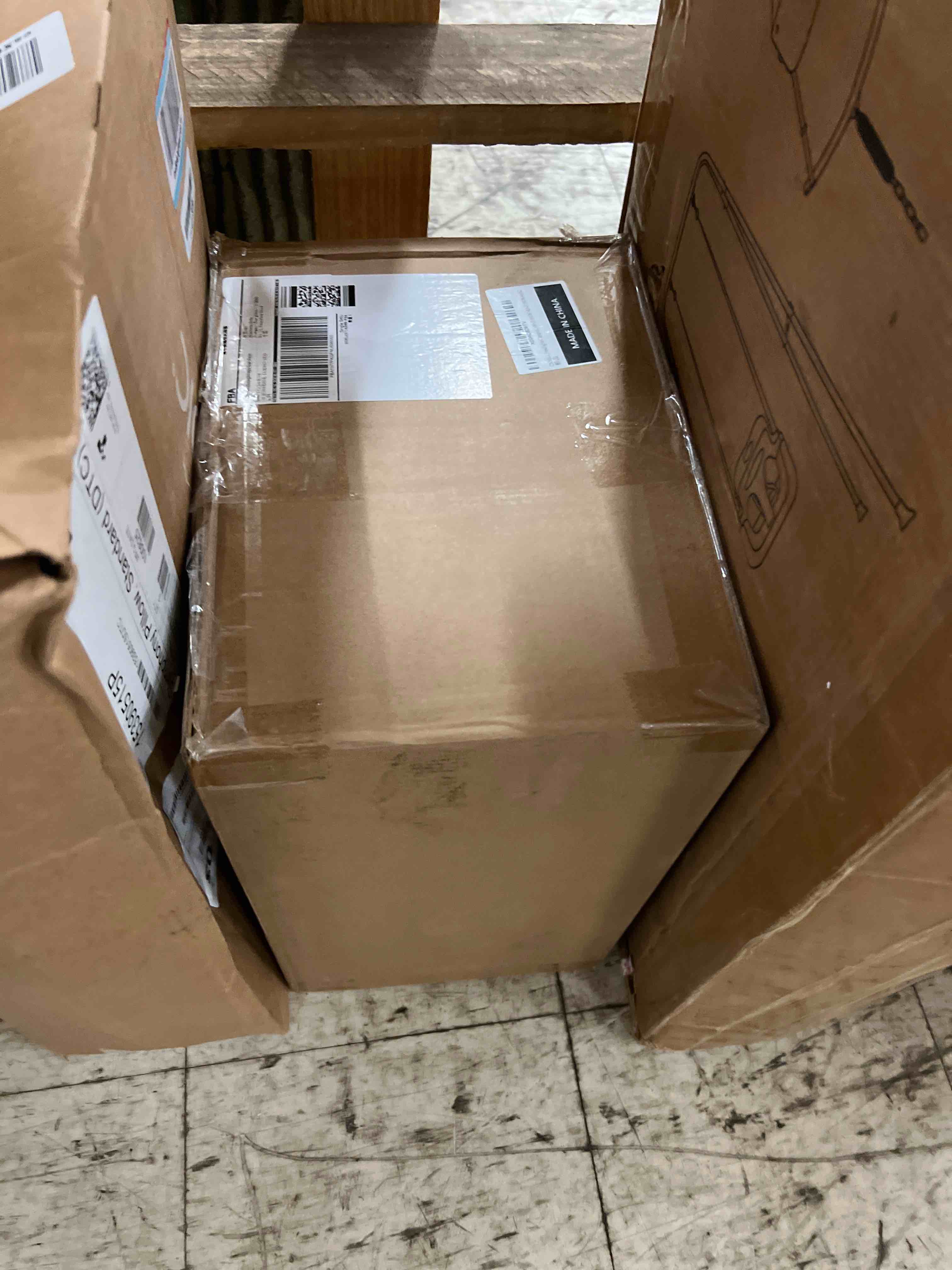 https://s3.amazonaws.com/lotting-images-prod/phillipi/TEA1813623_1777556892305.jpeg
