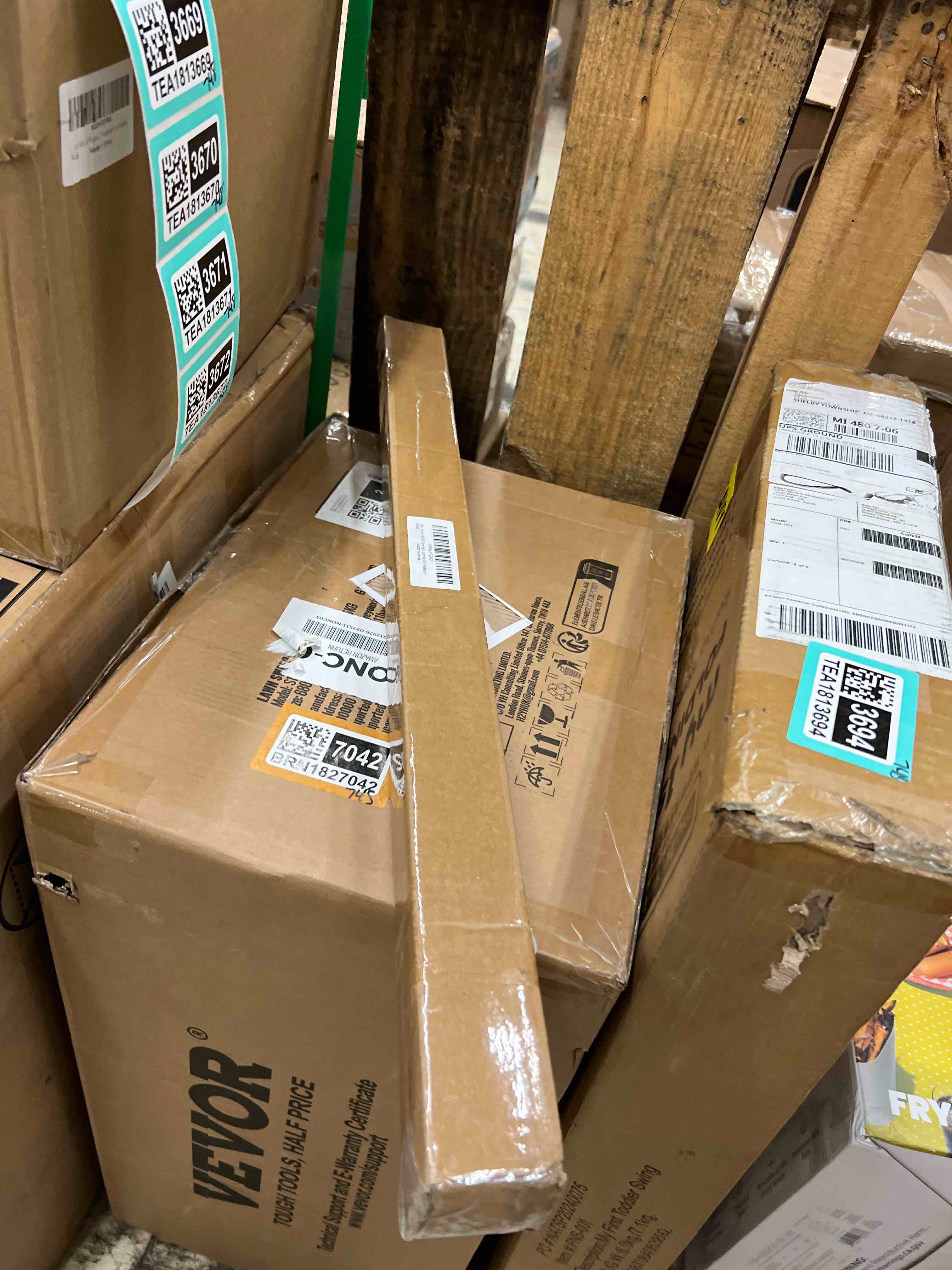 https://s3.amazonaws.com/lotting-images-prod/phillipi/TEA1813678_1777572517669.jpeg