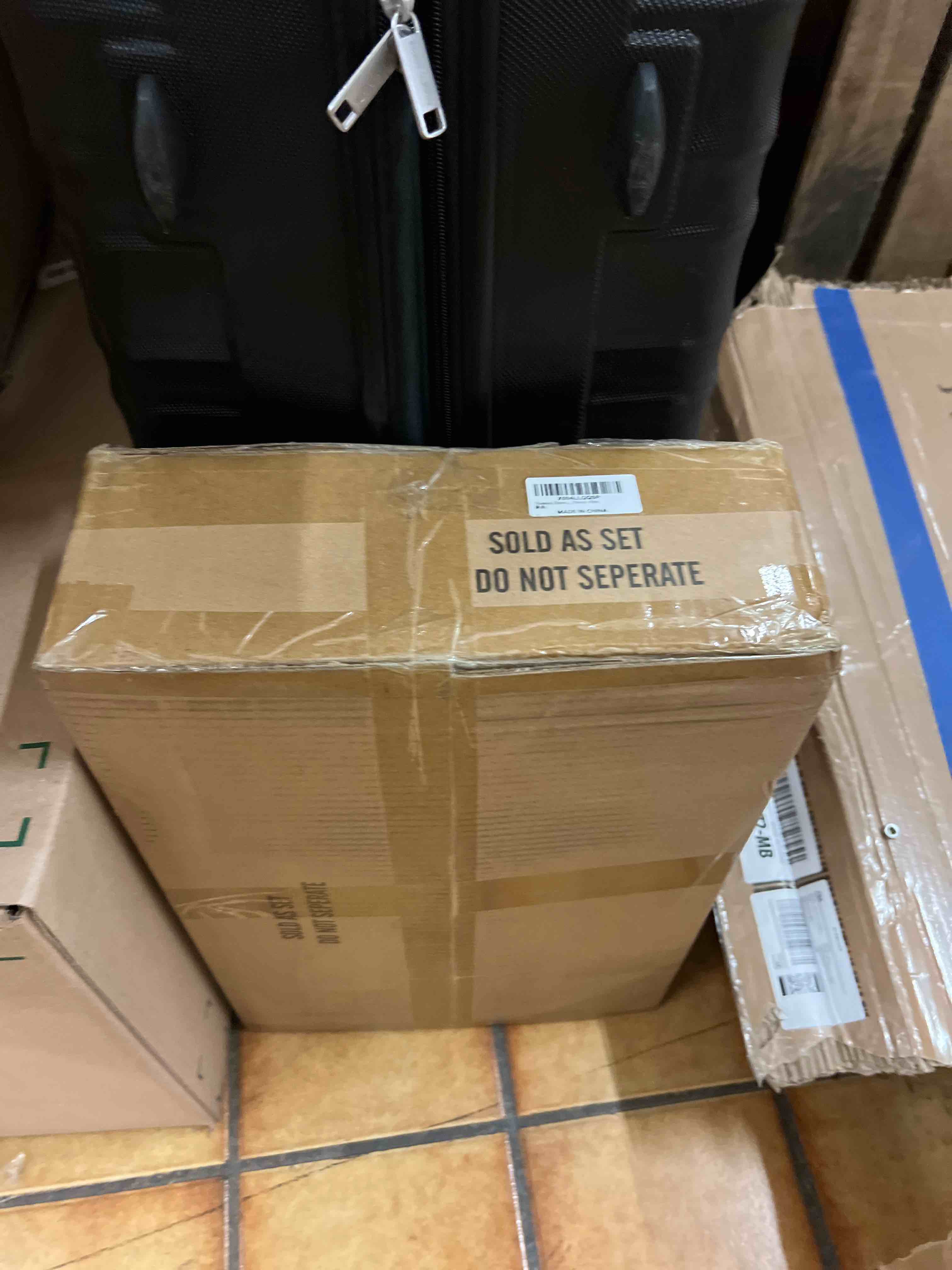 https://s3.amazonaws.com/lotting-images-prod/phillipi/TEA1813699_1777575665368.jpeg