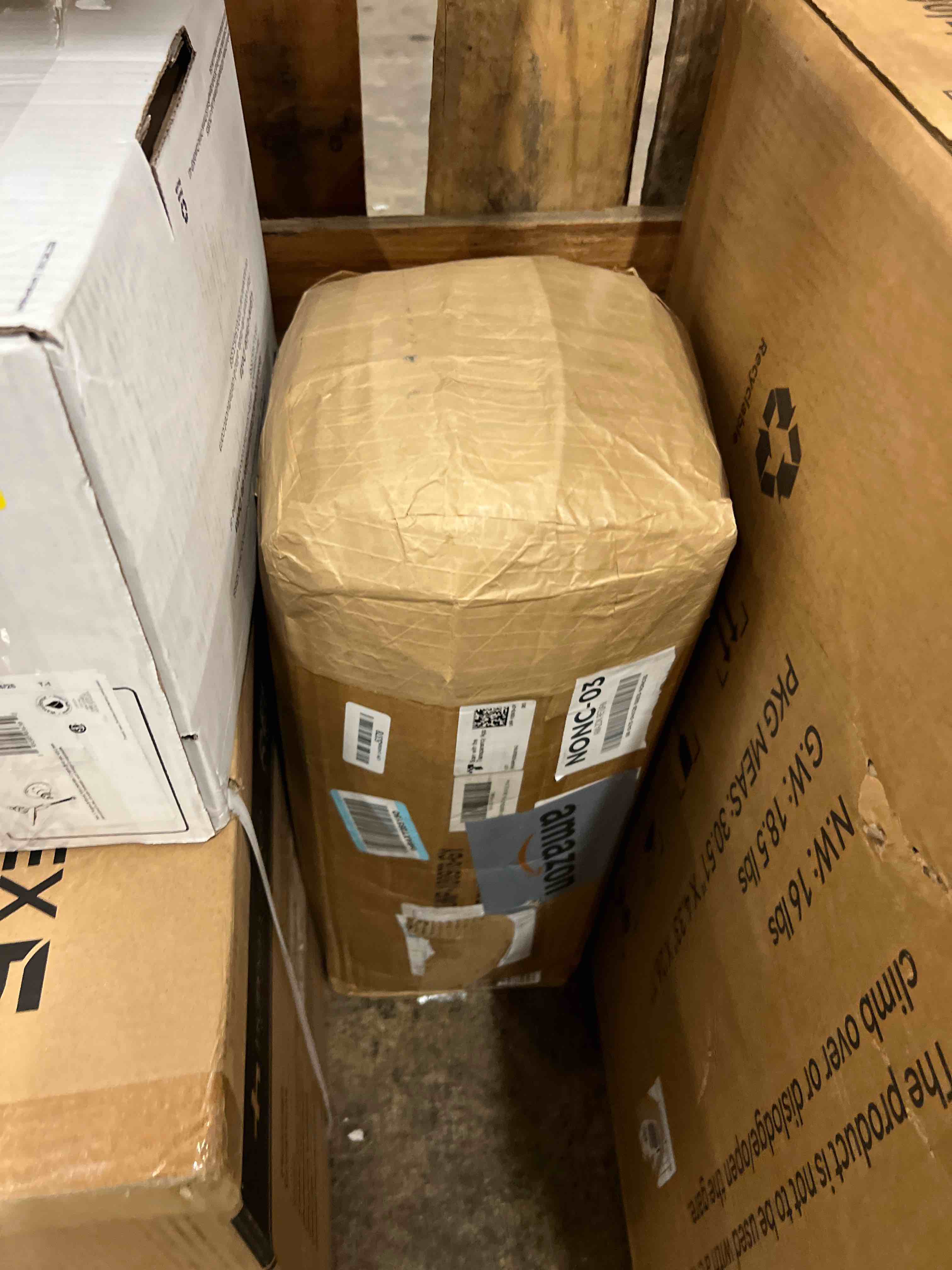 https://s3.amazonaws.com/lotting-images-prod/phillipi/TEA1813786_1778072648852.jpeg
