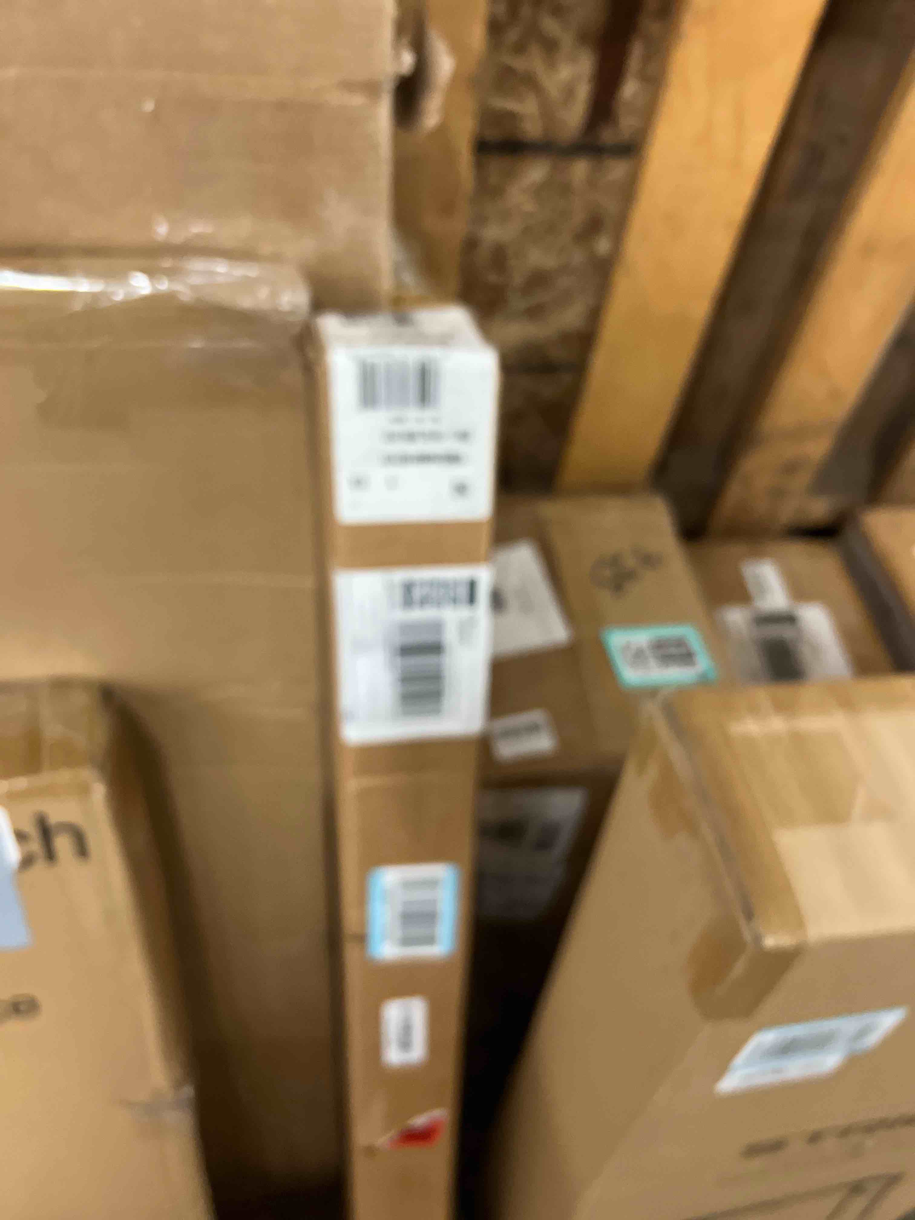 https://s3.amazonaws.com/lotting-images-prod/phillipi/TEA1813854_1778166068347.jpeg
