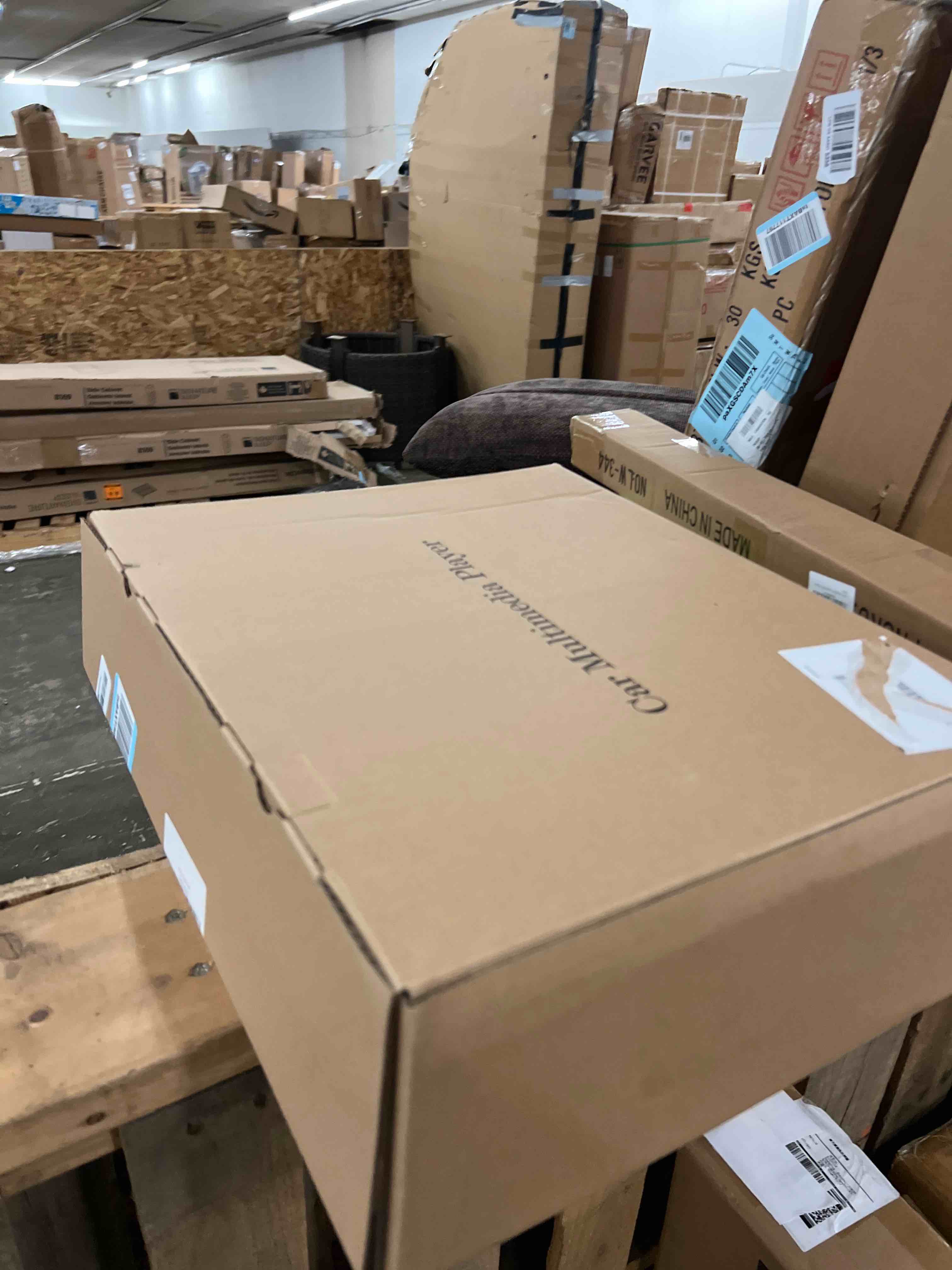https://s3.amazonaws.com/lotting-images-prod/phillipi/TEA1813865_1778165272938.jpeg