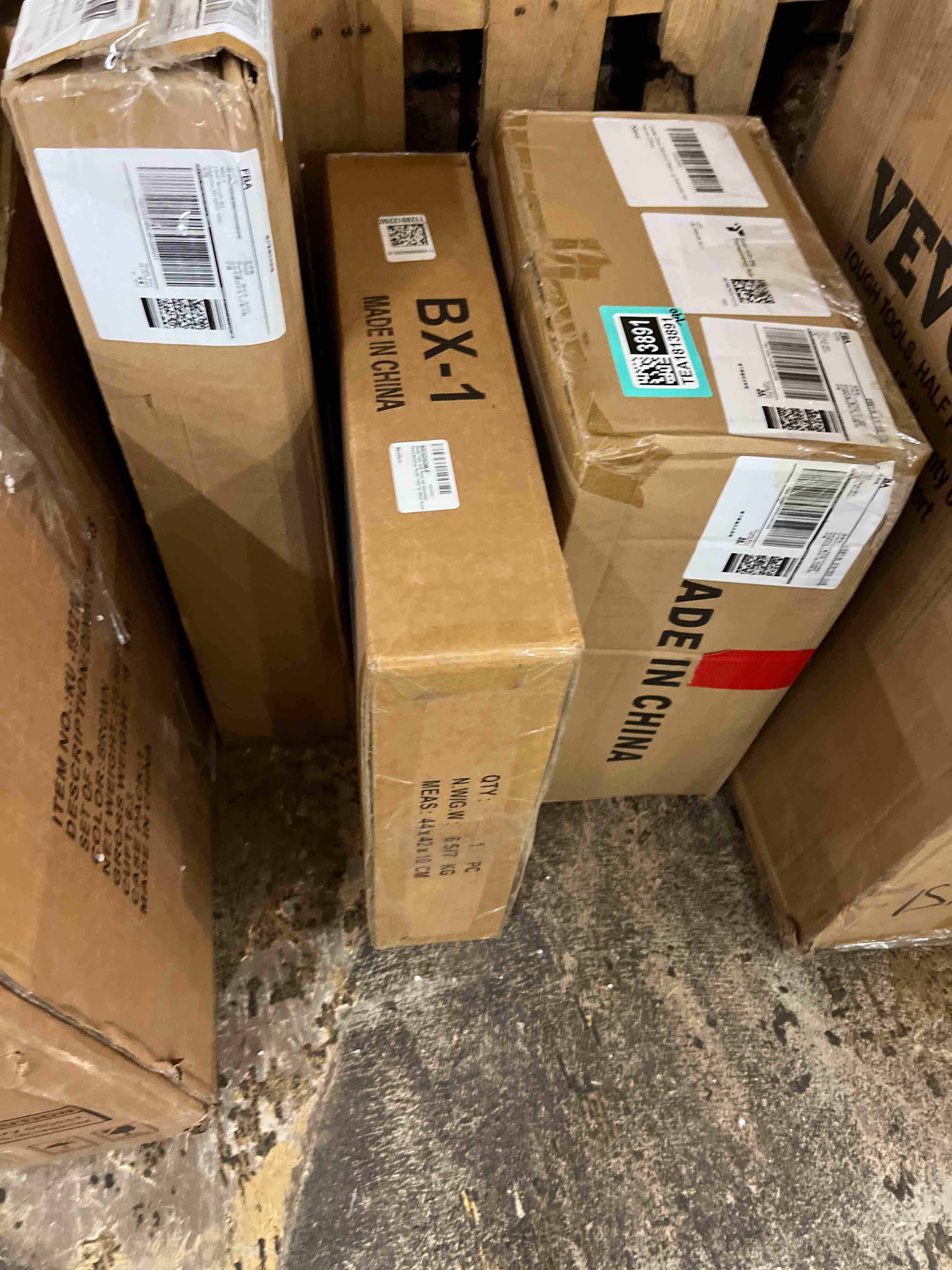 https://s3.amazonaws.com/lotting-images-prod/phillipi/TEA1813889_1778164233083.jpeg