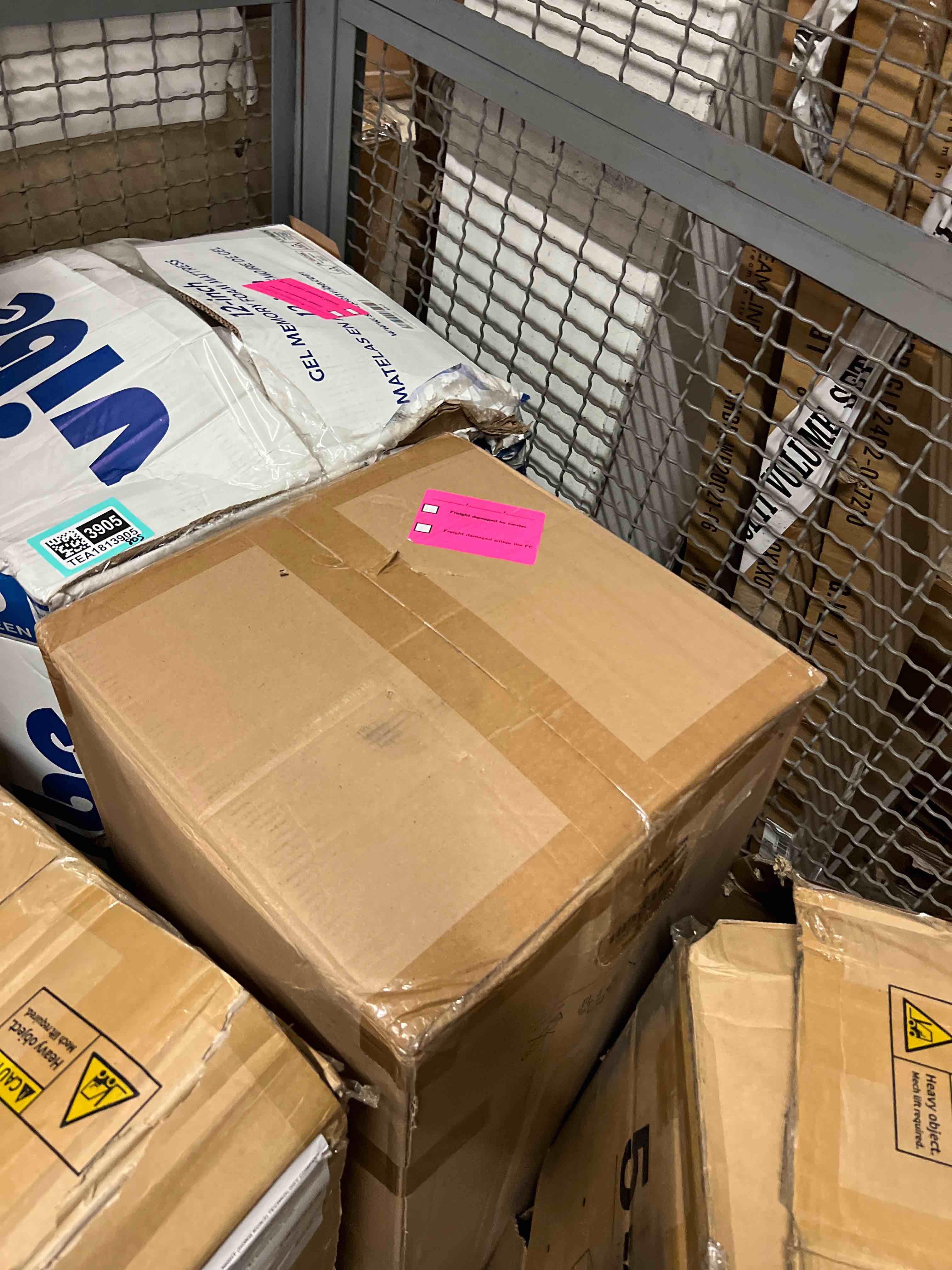 https://s3.amazonaws.com/lotting-images-prod/phillipi/TEA1813903_1778182810693.jpeg