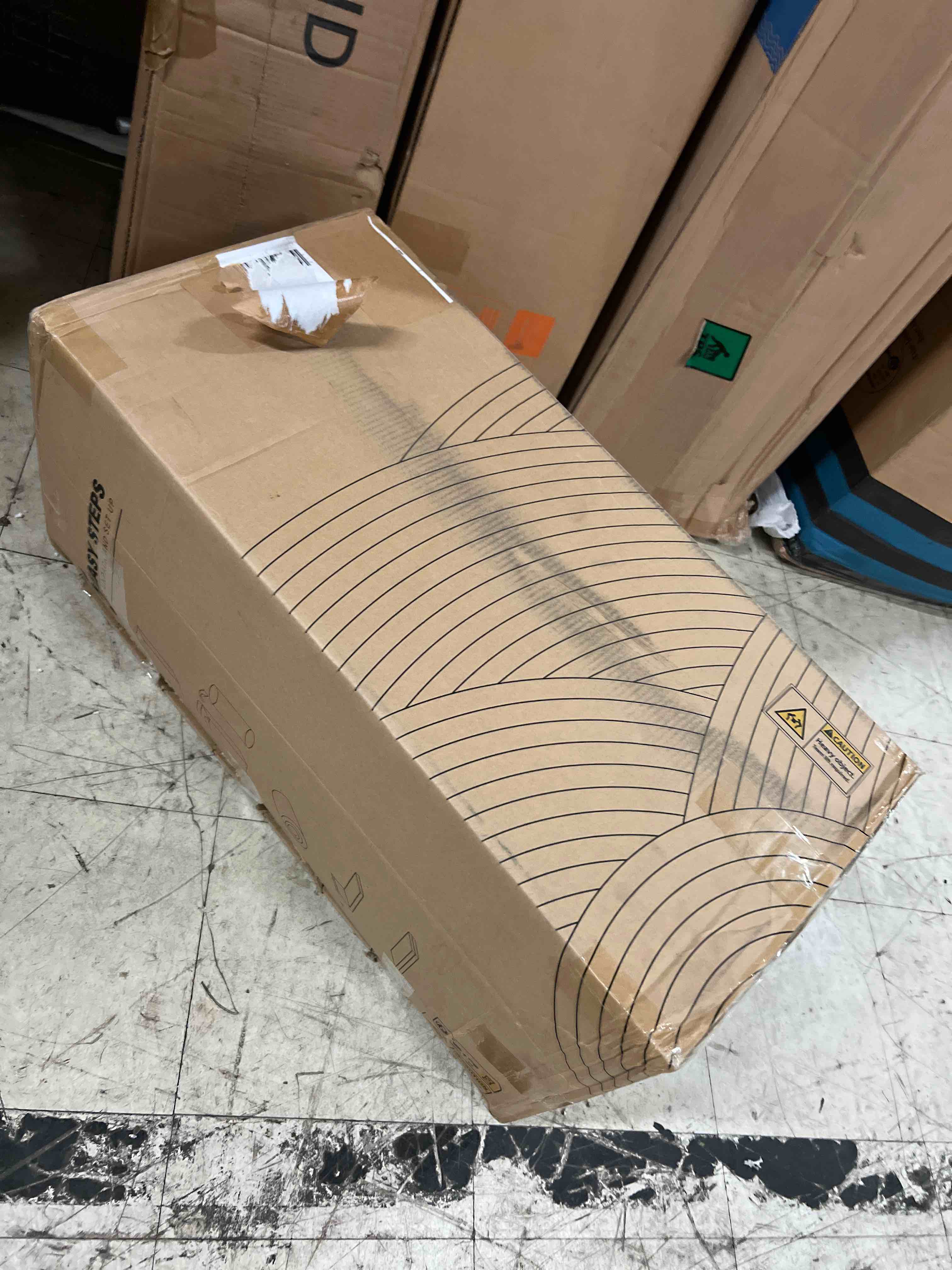 https://s3.amazonaws.com/lotting-images-prod/phillipi/TEA1813908_1778182670320.jpeg