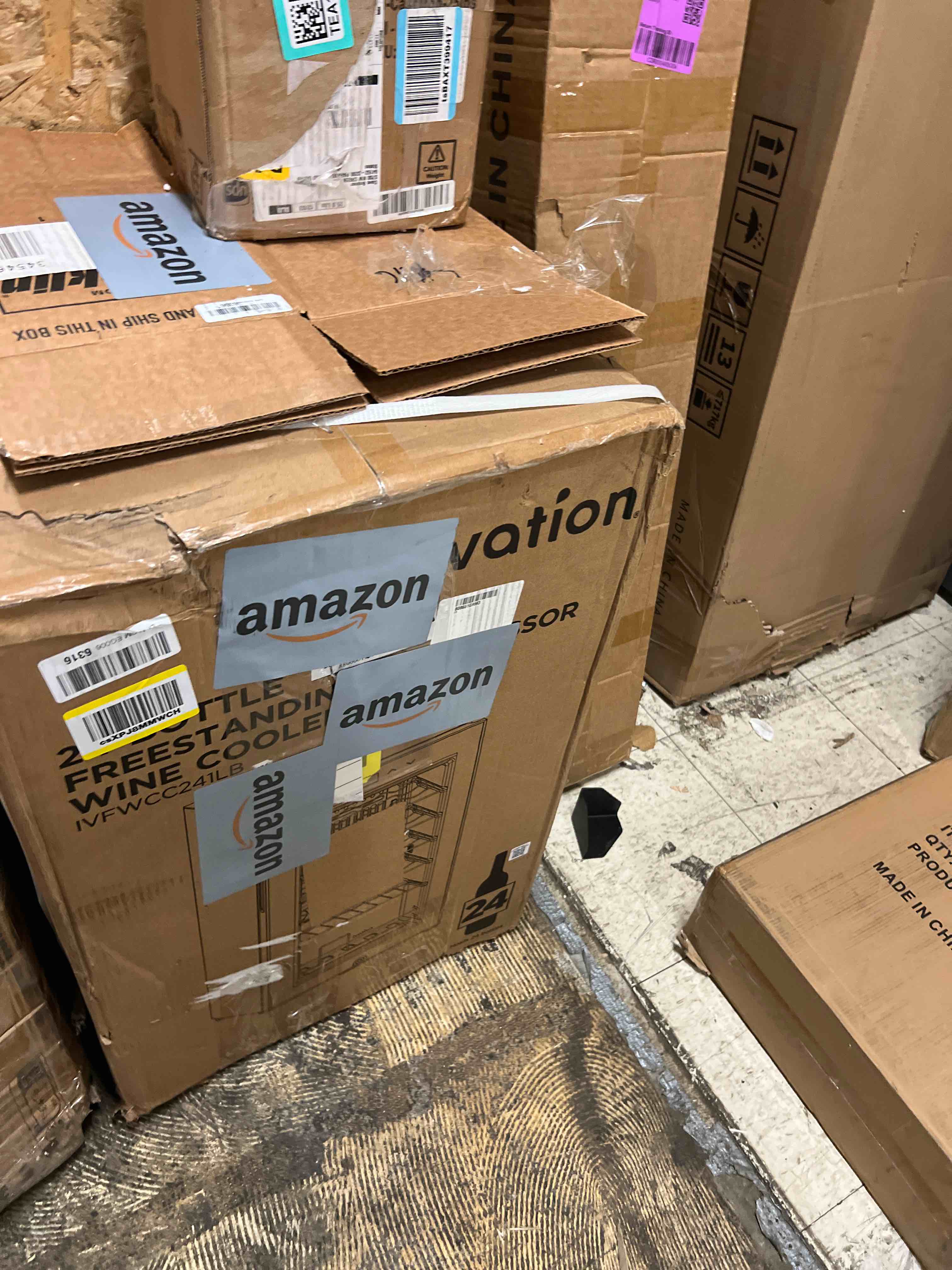 https://s3.amazonaws.com/lotting-images-prod/phillipi/TEA1813931_1778191941387.jpeg