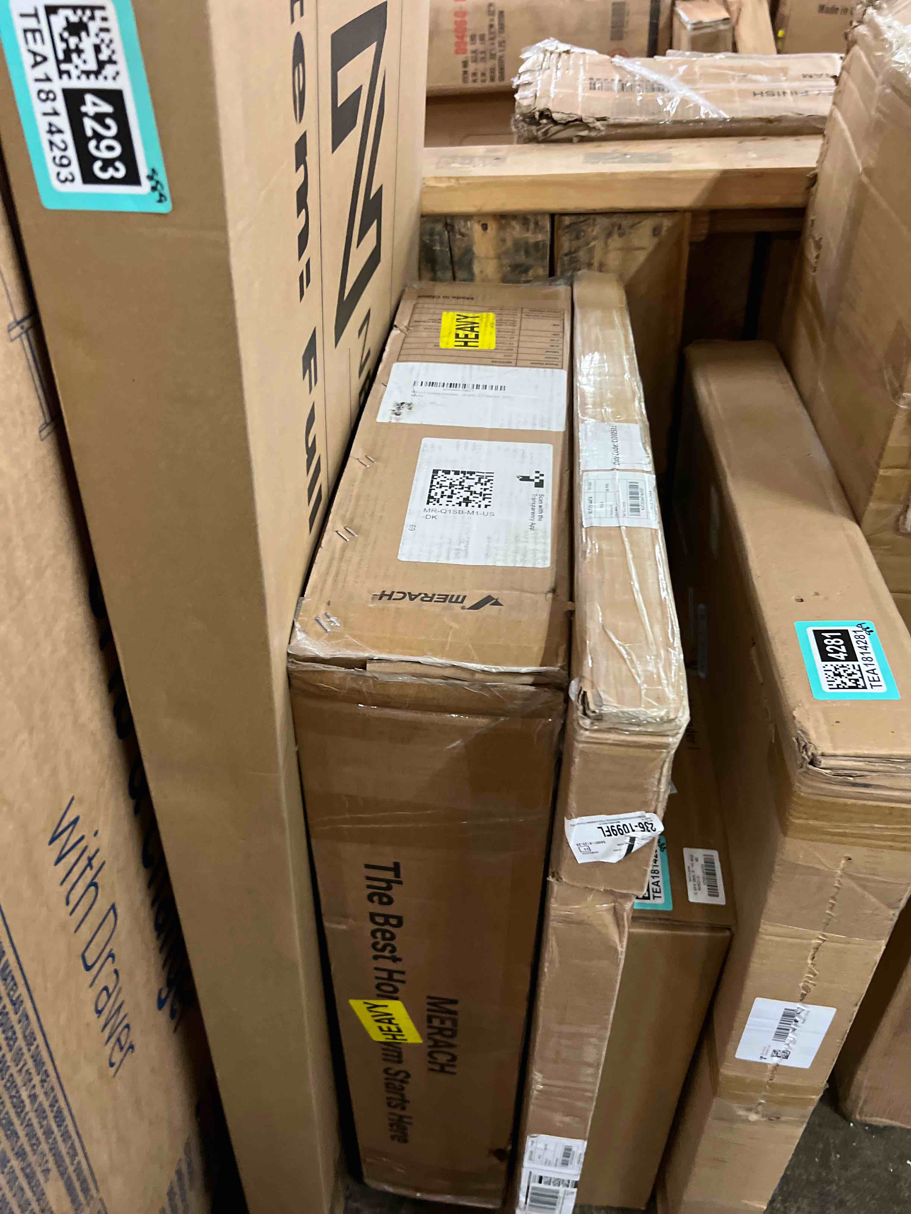 https://s3.amazonaws.com/lotting-images-prod/phillipi/TEA1814278_1779314818751.jpeg