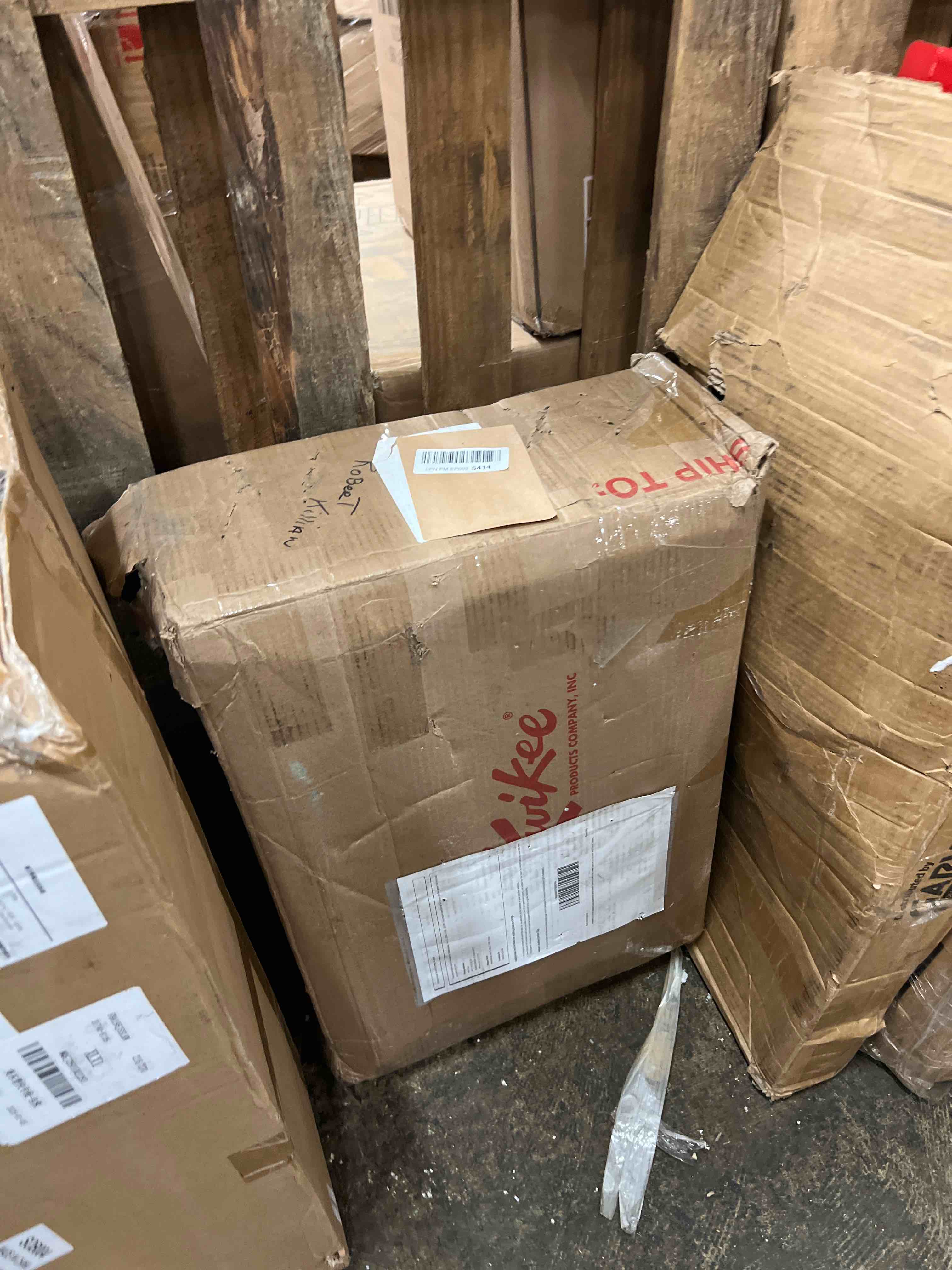 https://s3.amazonaws.com/lotting-images-prod/phillipi/TEA1814284_1779304860081.jpeg