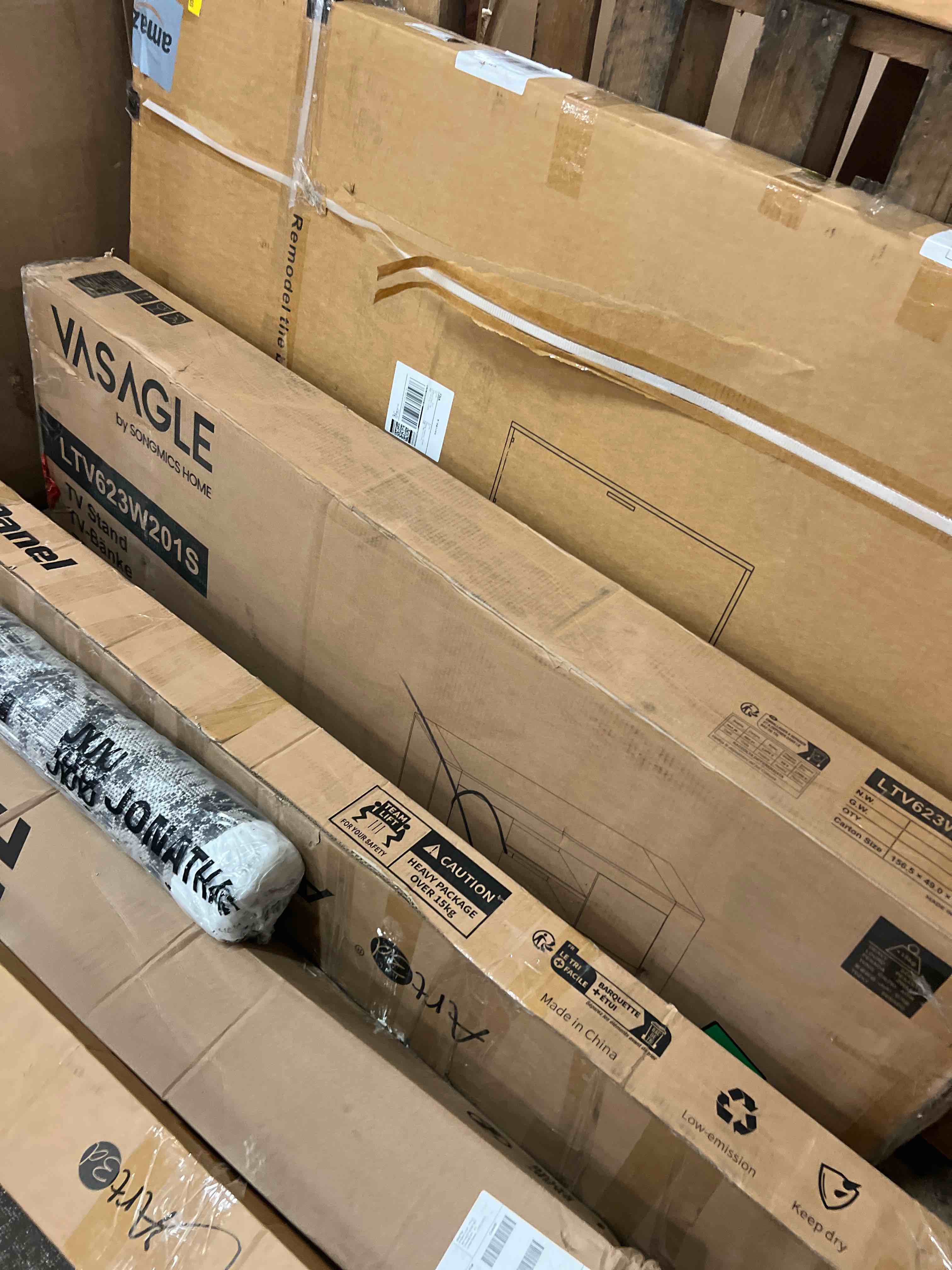 https://s3.amazonaws.com/lotting-images-prod/phillipi/TEA1814605_1780506439004.jpeg