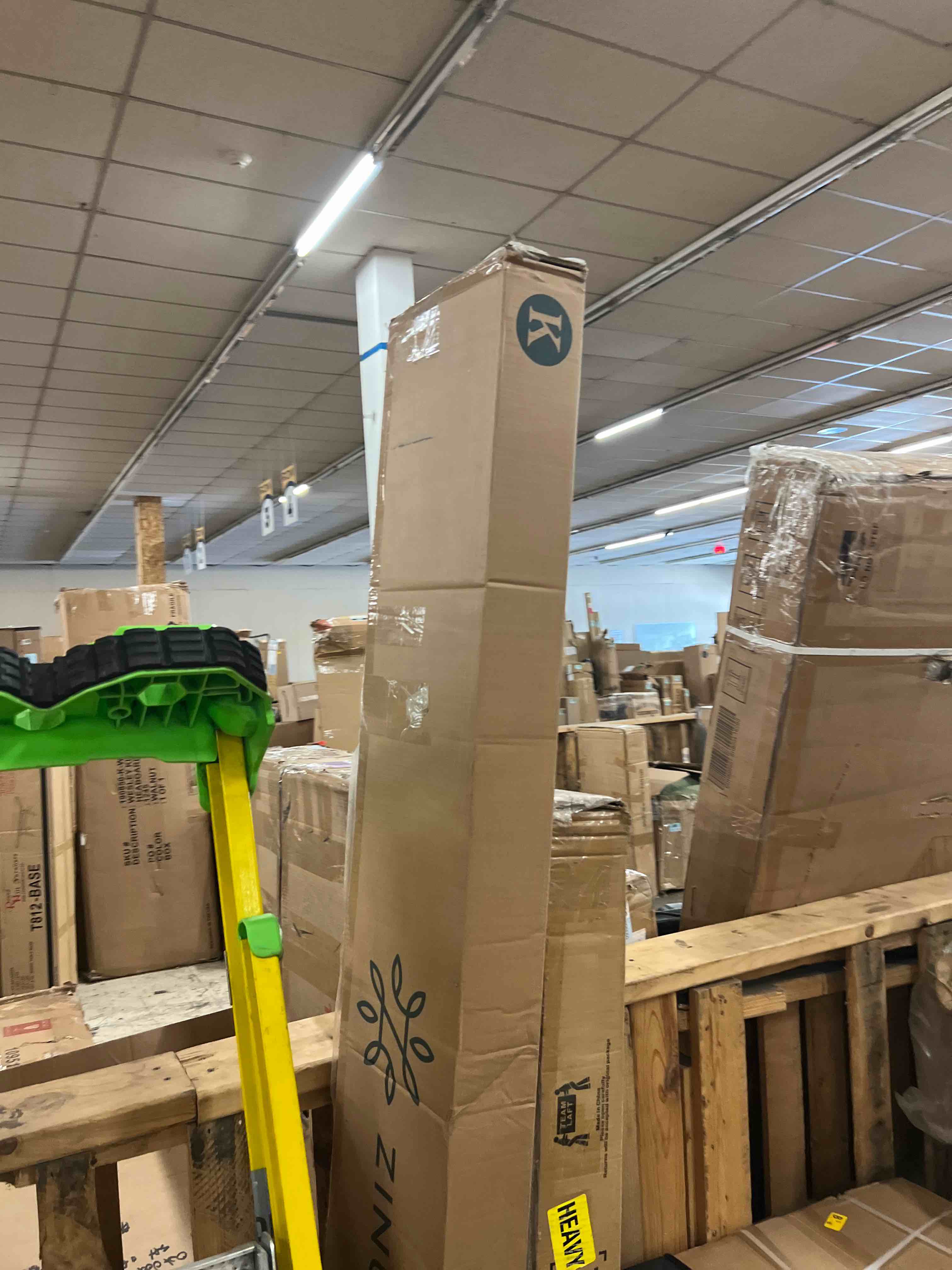 https://s3.amazonaws.com/lotting-images-prod/phillipi/TEA1814611_1780506905801.jpeg