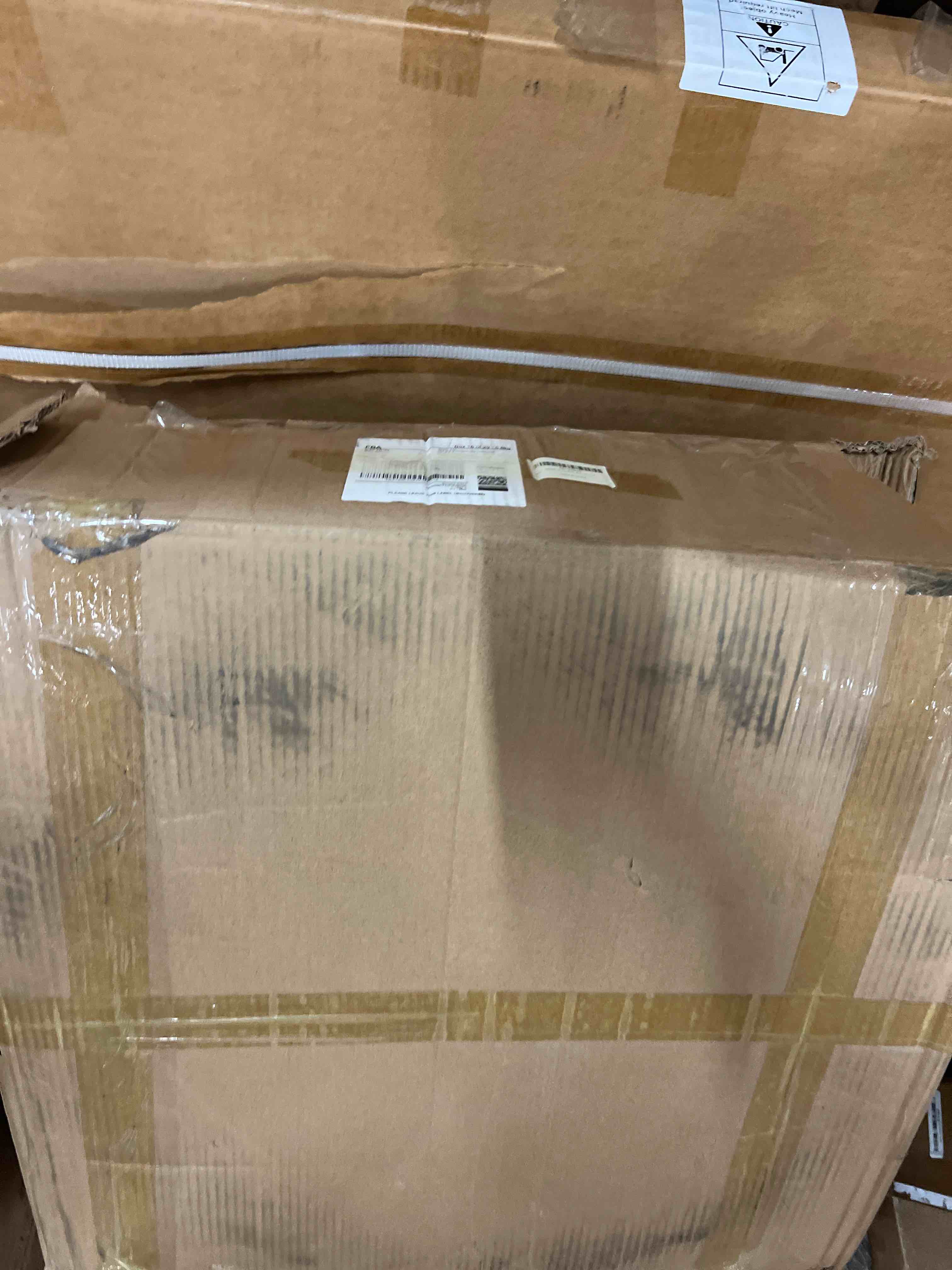 https://s3.amazonaws.com/lotting-images-prod/phillipi/TEA1814612_1780509181327.jpeg