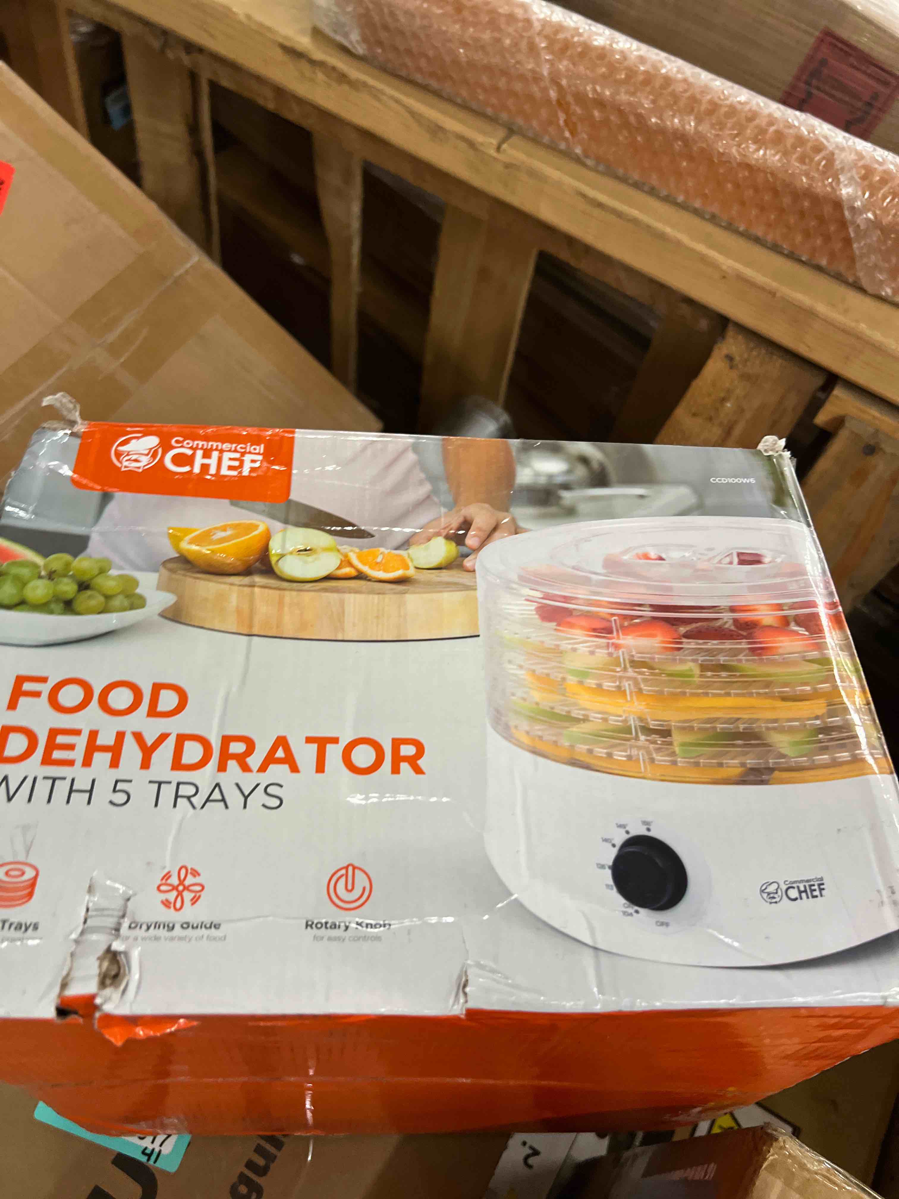 Condition photo showing New/Like New for commercial chef food dehydrator, five 9.25'' bpa-free plastic trays, dehydrates and dries meat, fruit, veggies and jerky, 280w dehydration machine, adjustable thermostat, ccd100w6, white