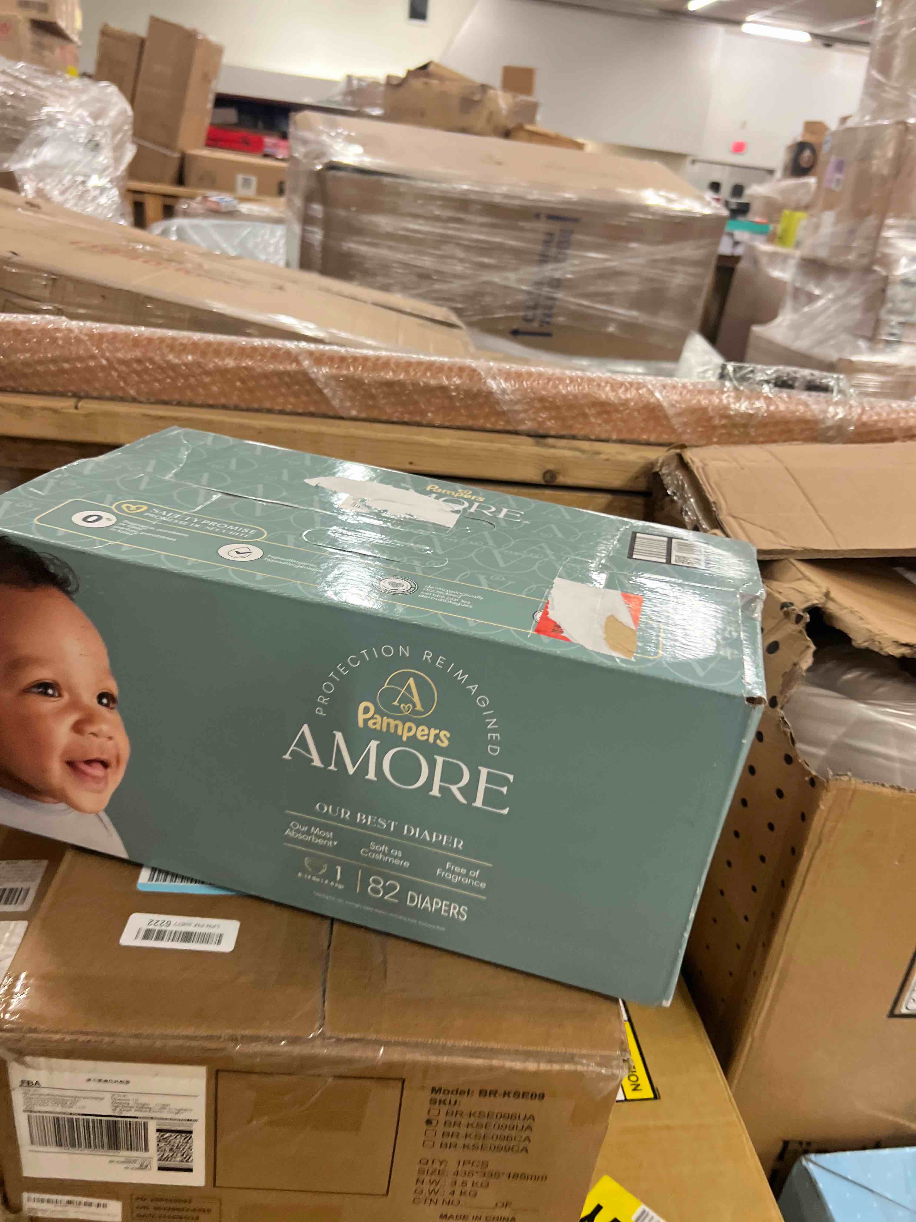 Condition photo showing New/Like New for amore by pampers diapers super pack - size 1 - 82ct