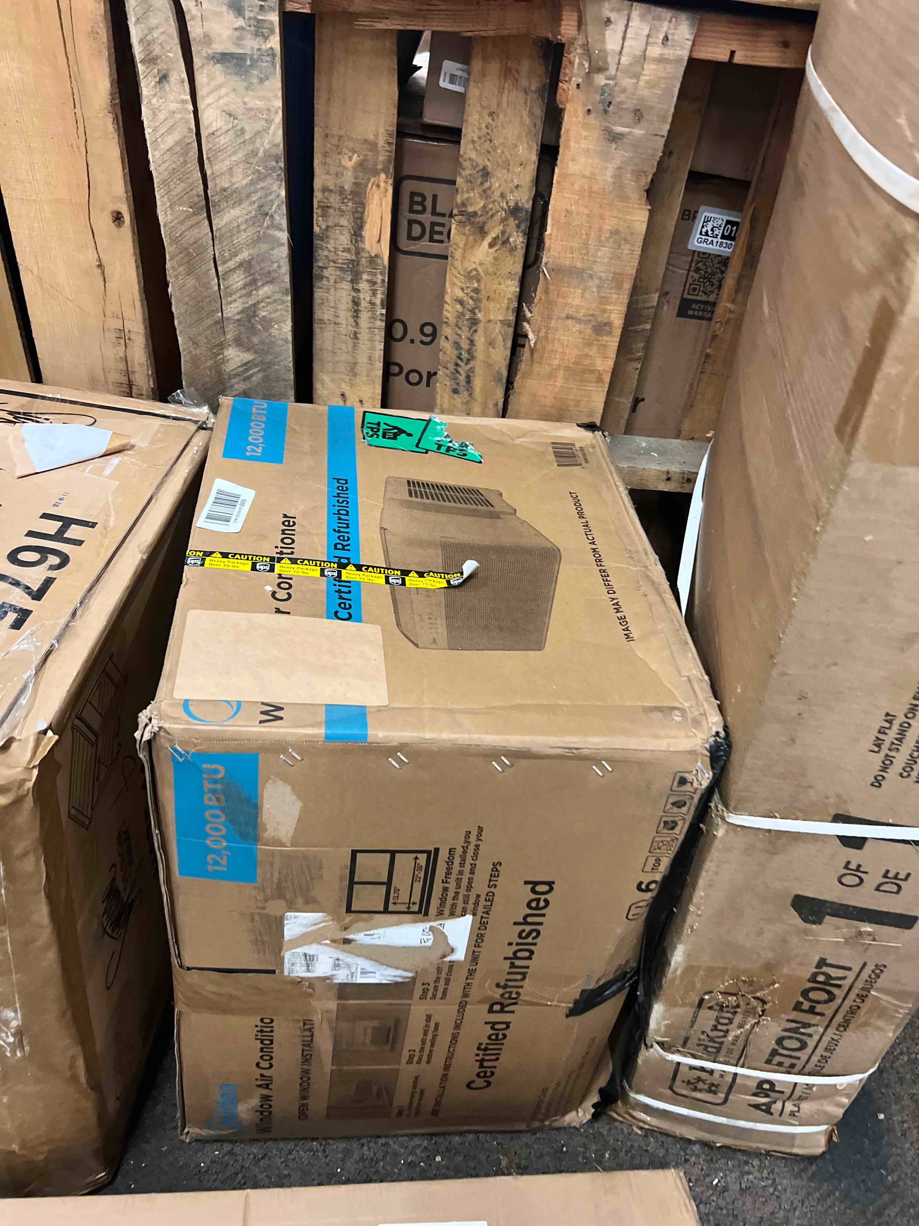 Condition photo showing New/Like New for midea 12 000 btu smart inverter u-shaped window air conditioner rmw12sqw-b