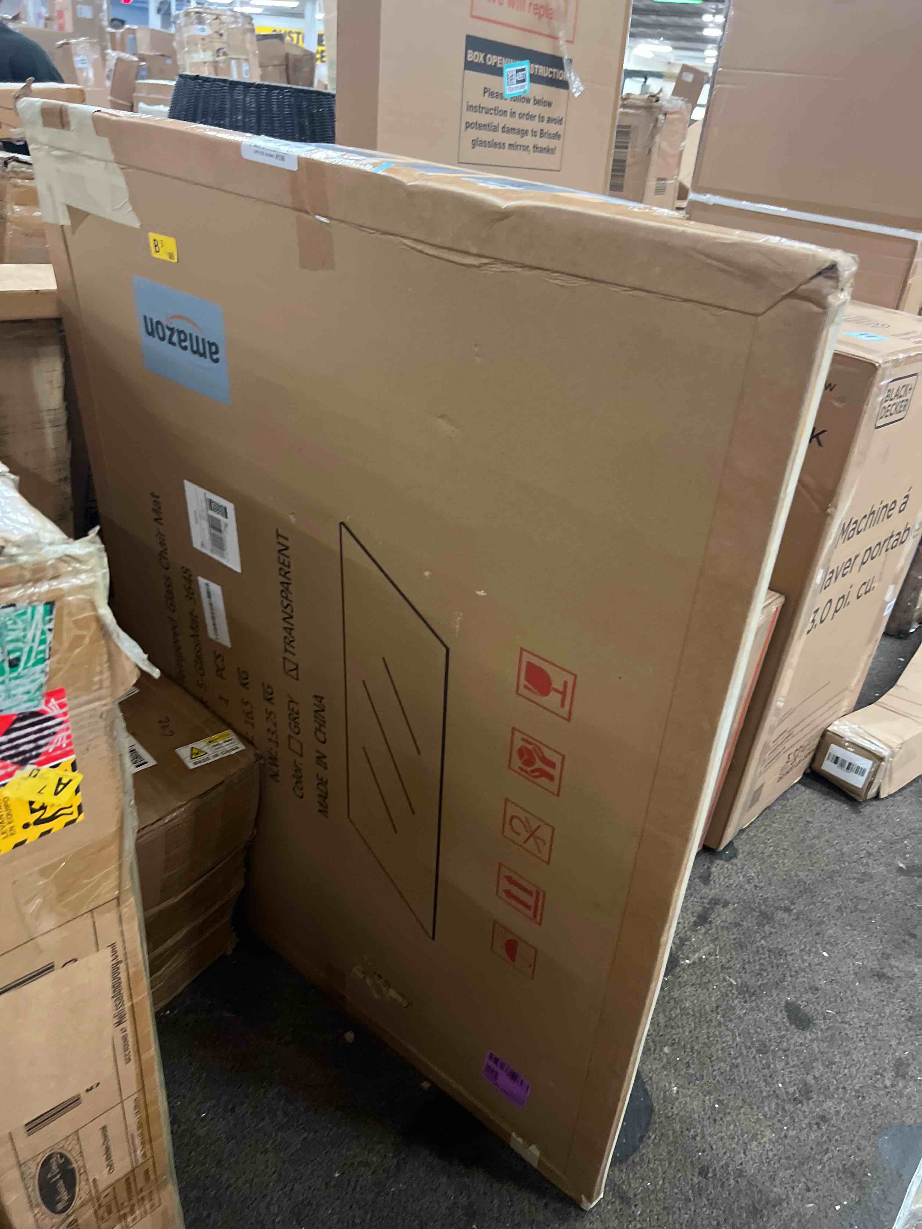 Condition photo showing New/Like New for koonmi chair mat for carpet, tempered glass 36"x48" office chair mat, glass chair mats protector with rounded and polished edges, ideal for hardwood floor, carpet, office, desk, rolling chair 36"x 48" transparent