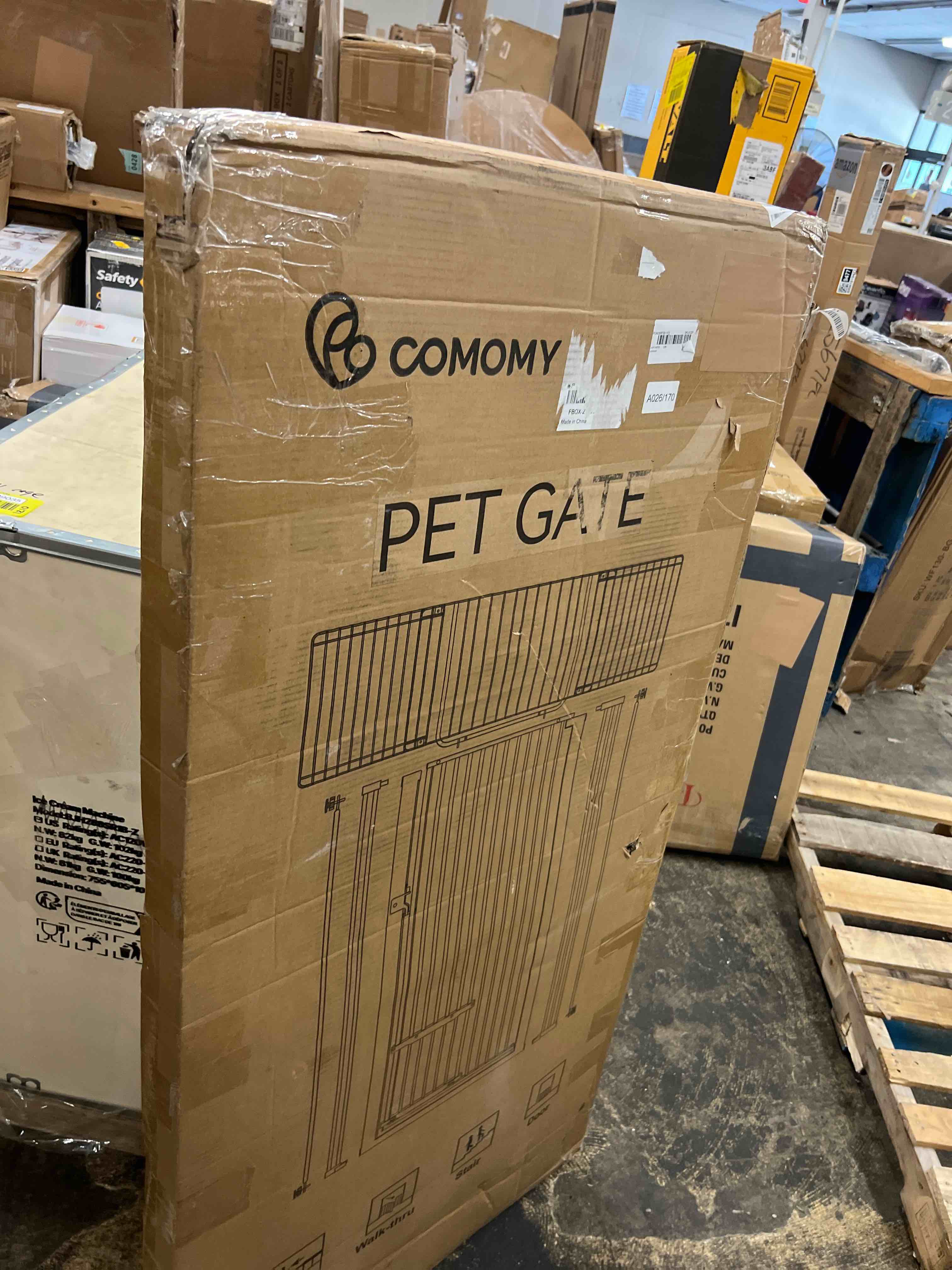 Condition photo showing New/Like New for comomy 55.1" extra tall pet gate for cats, extra wide cat gate with adjustable cat door, pressure mounted easy walk through pet gate with door for stairs, doorways, kitchen(white, 29.5-40.6")