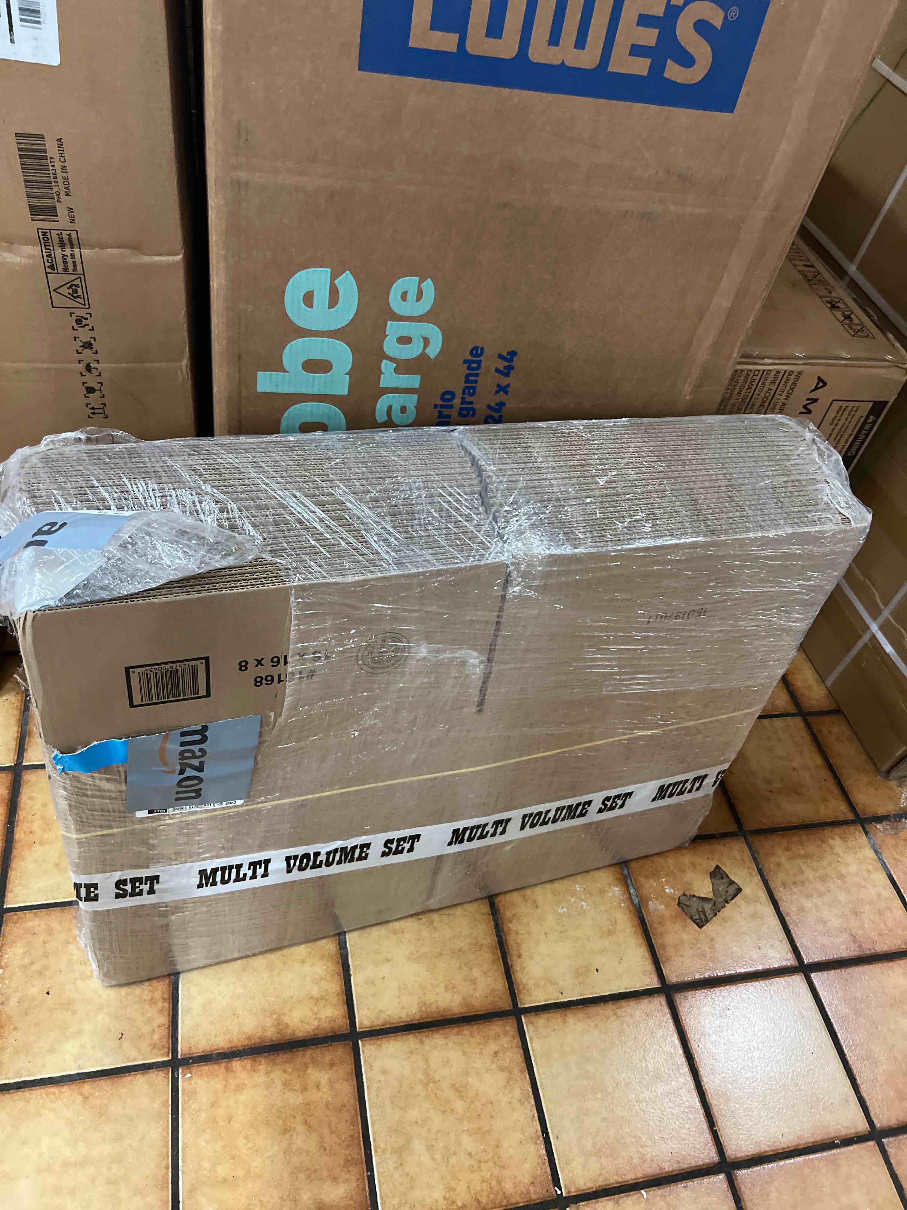 Condition photo showing New/Like New for box partners corrugated boxes 16  x 16  x 8  kraft 25/bundle 16168