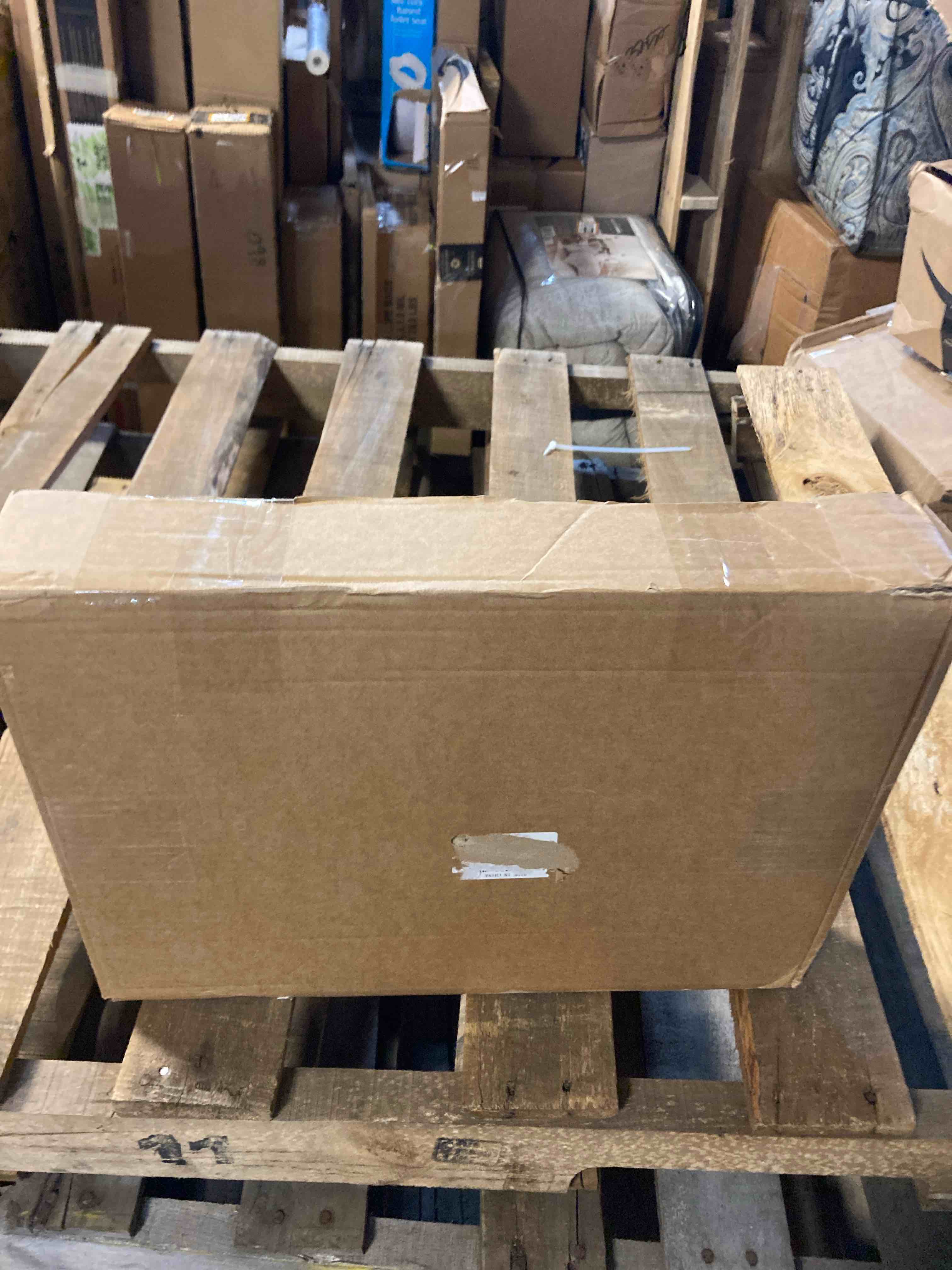 https://s3.amazonaws.com/lotting-images-prod/phillipi/TEA2224115_1742409007870.jpeg