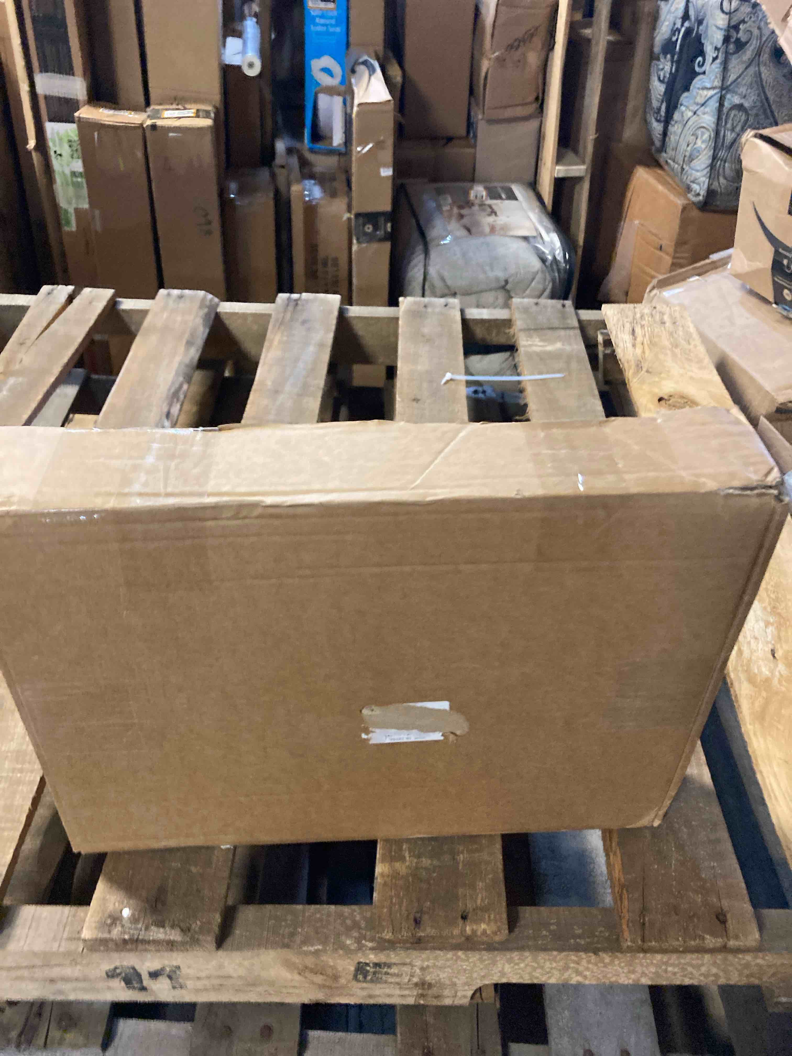 https://s3.amazonaws.com/lotting-images-prod/phillipi/TEA2224115_1742409009225.jpeg