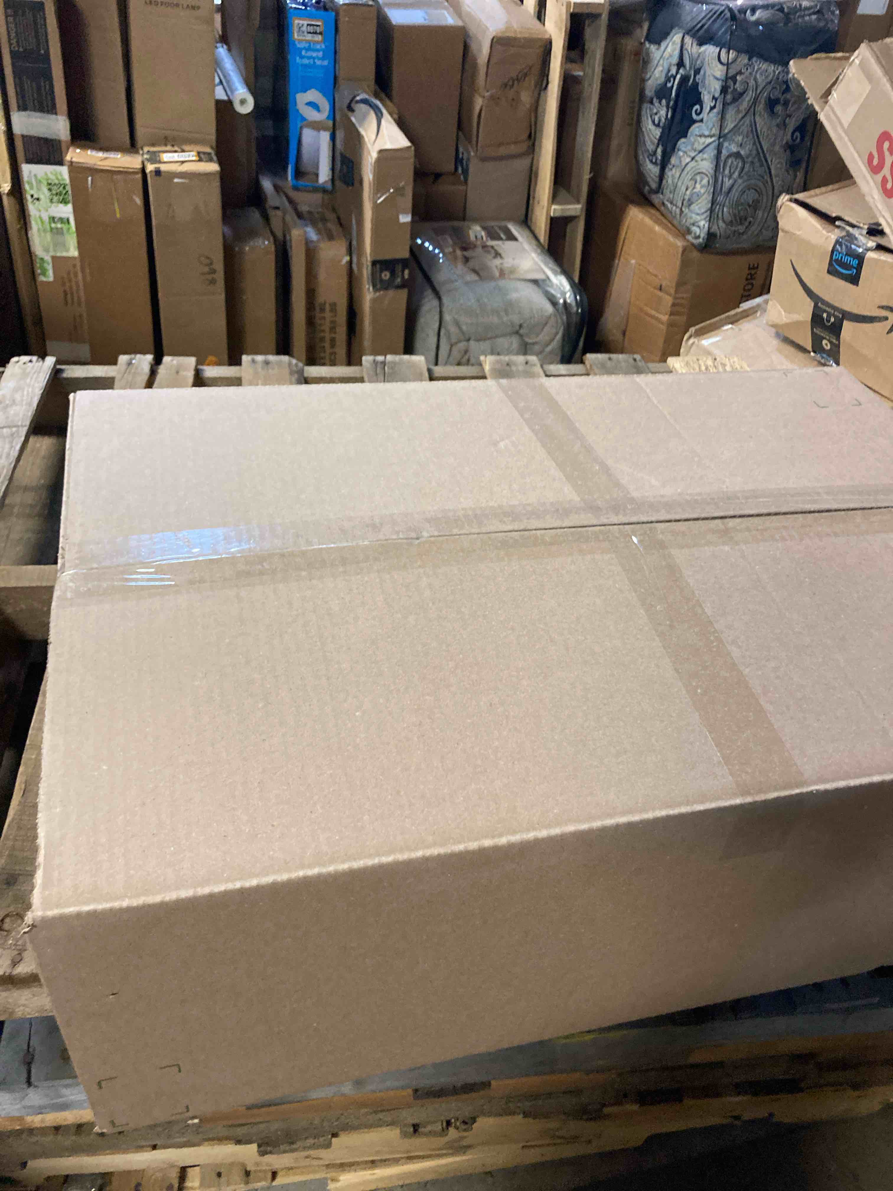 https://s3.amazonaws.com/lotting-images-prod/phillipi/TEA2224120_1742409738797.jpeg