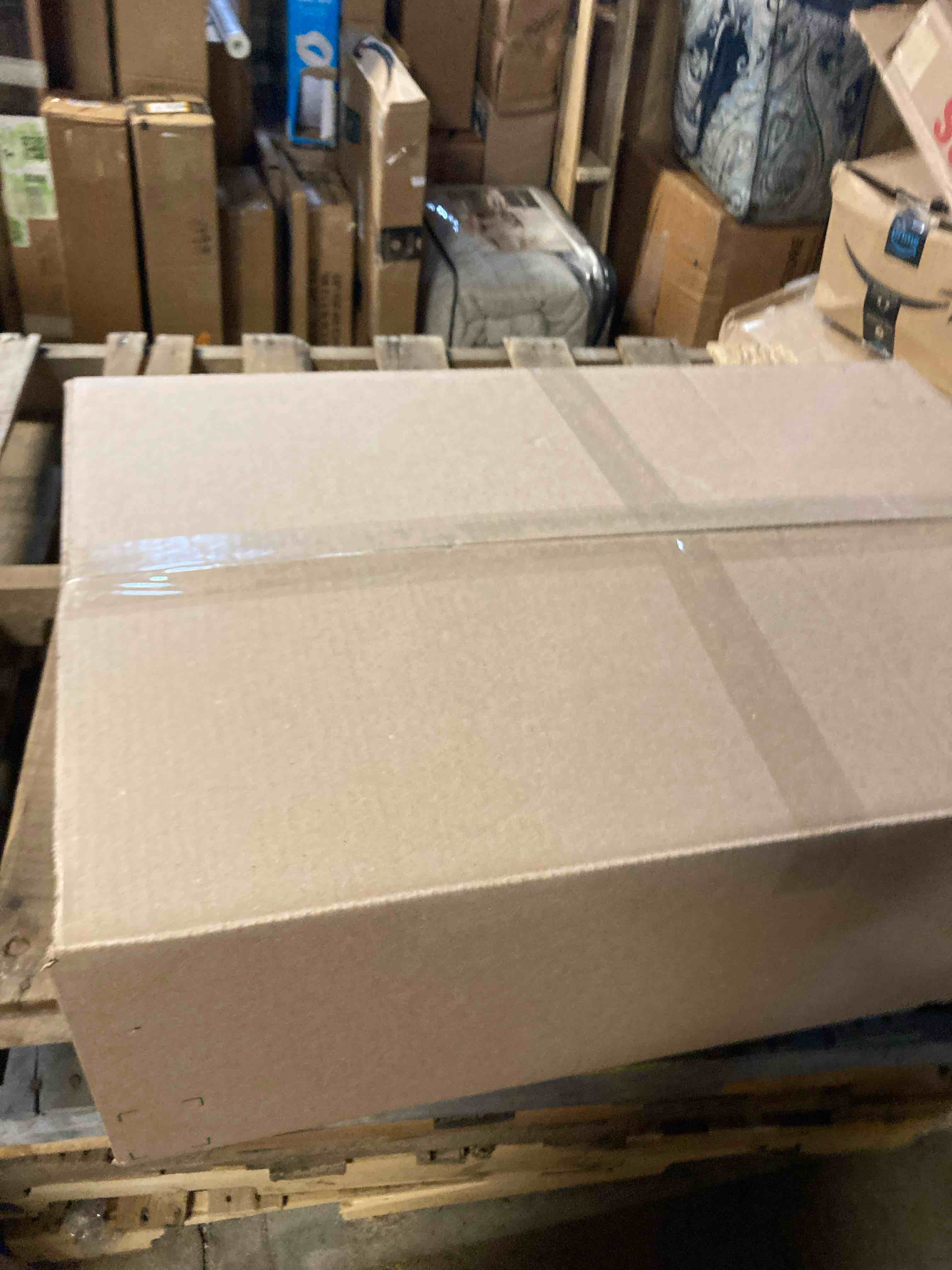https://s3.amazonaws.com/lotting-images-prod/phillipi/TEA2224120_1742409740438.jpeg