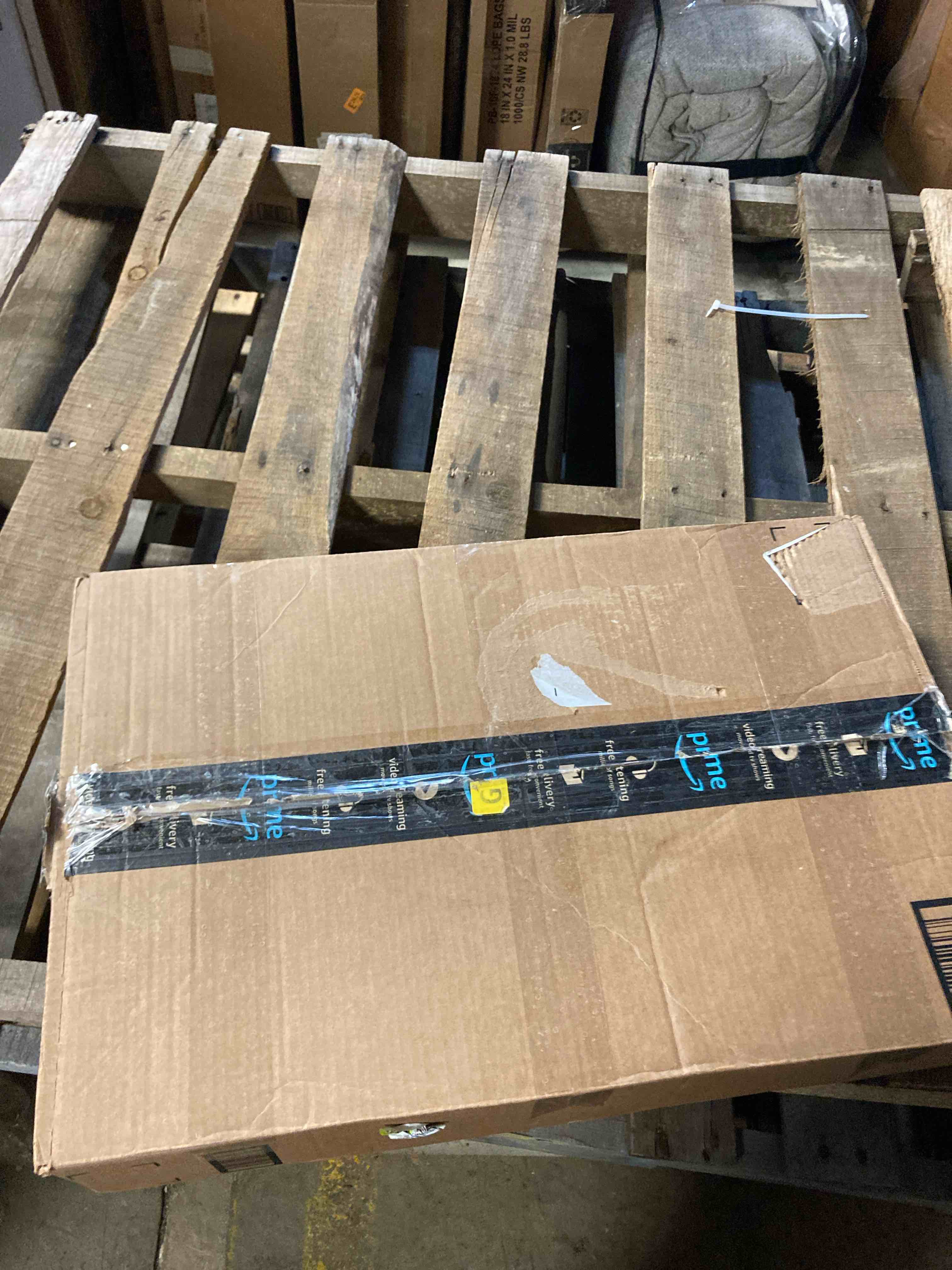 https://s3.amazonaws.com/lotting-images-prod/phillipi/TEA2224121_1742409898128.jpeg