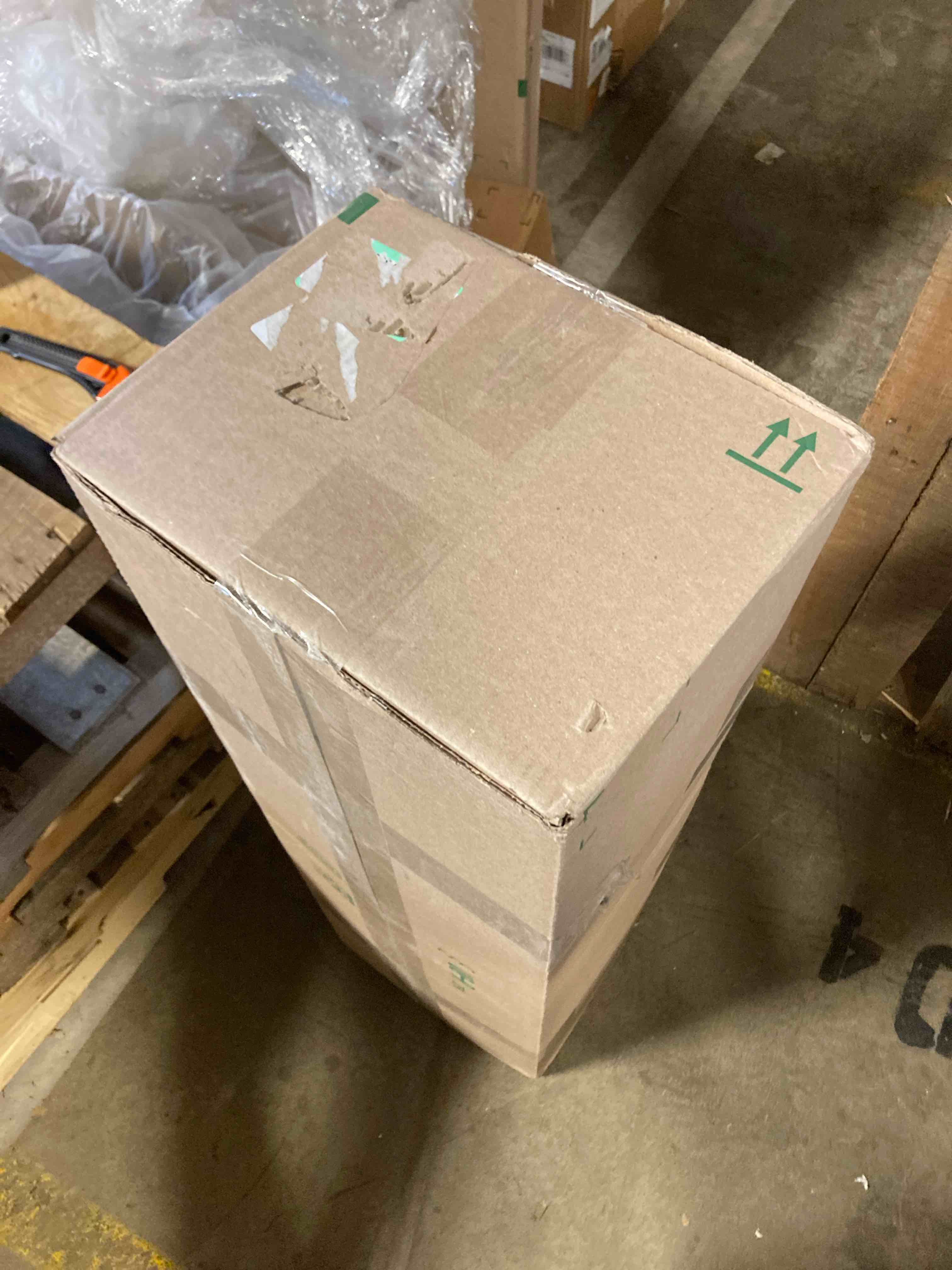https://s3.amazonaws.com/lotting-images-prod/phillipi/TEA2224125_1742410497675.jpeg