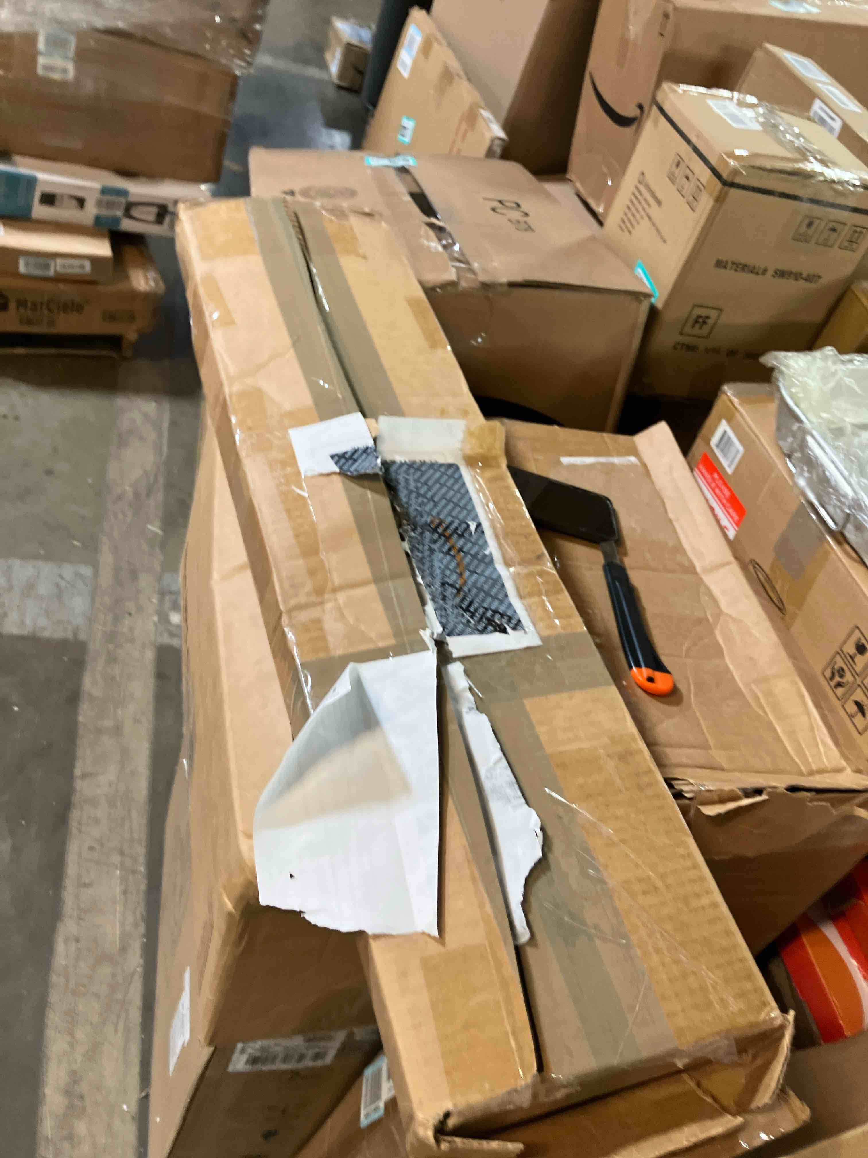 https://s3.amazonaws.com/lotting-images-prod/phillipi/TEA2224410_1743092897114.jpeg