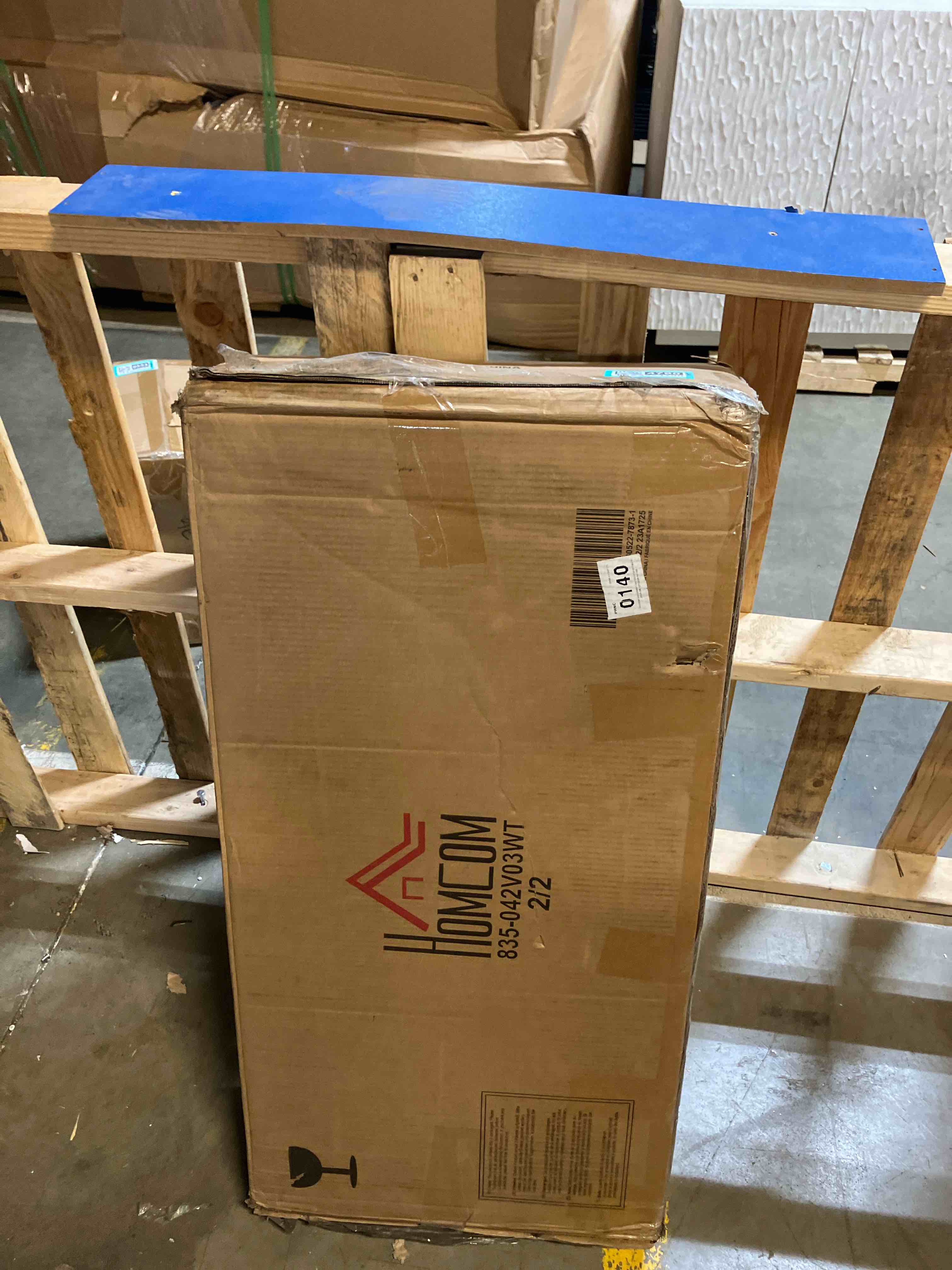 https://s3.amazonaws.com/lotting-images-prod/phillipi/TEA2224790_1745859712800.jpeg
