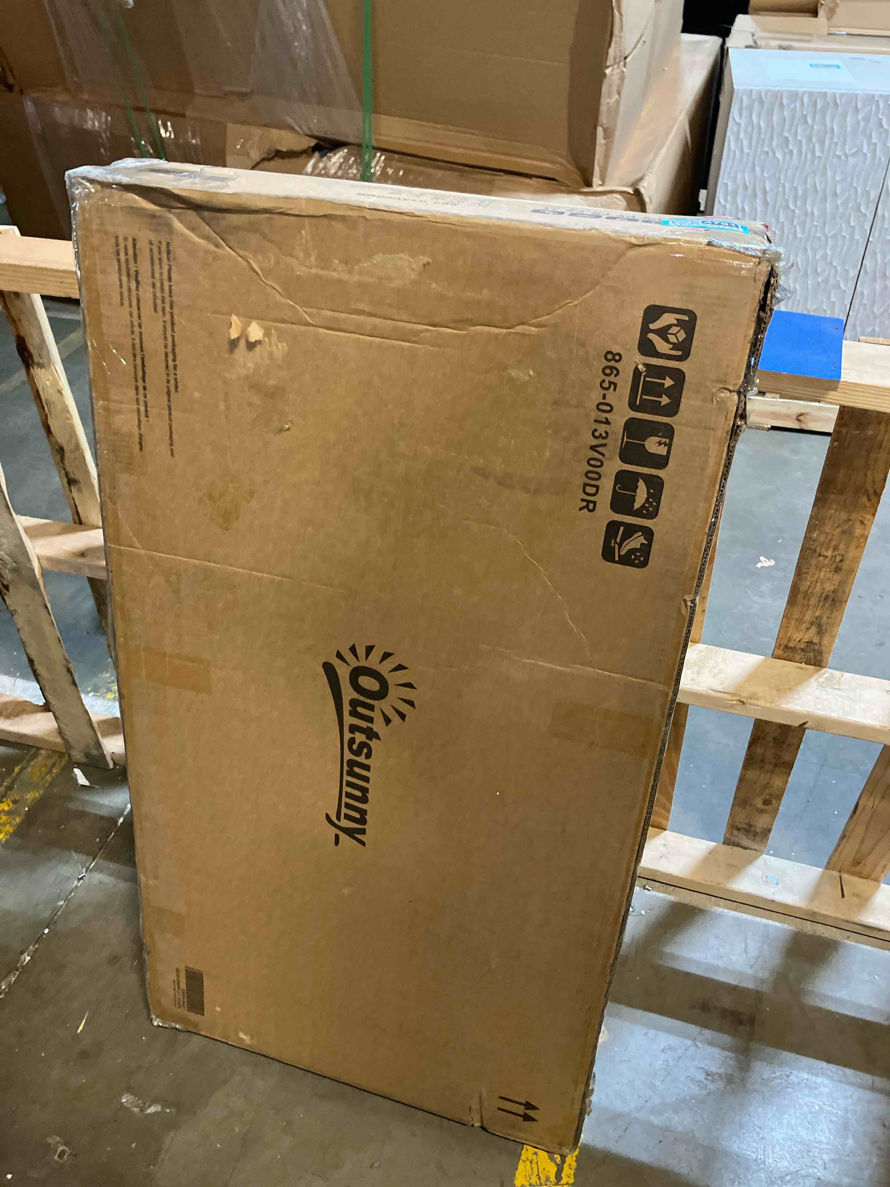 https://s3.amazonaws.com/lotting-images-prod/phillipi/TEA2224791_1745859944511.jpeg