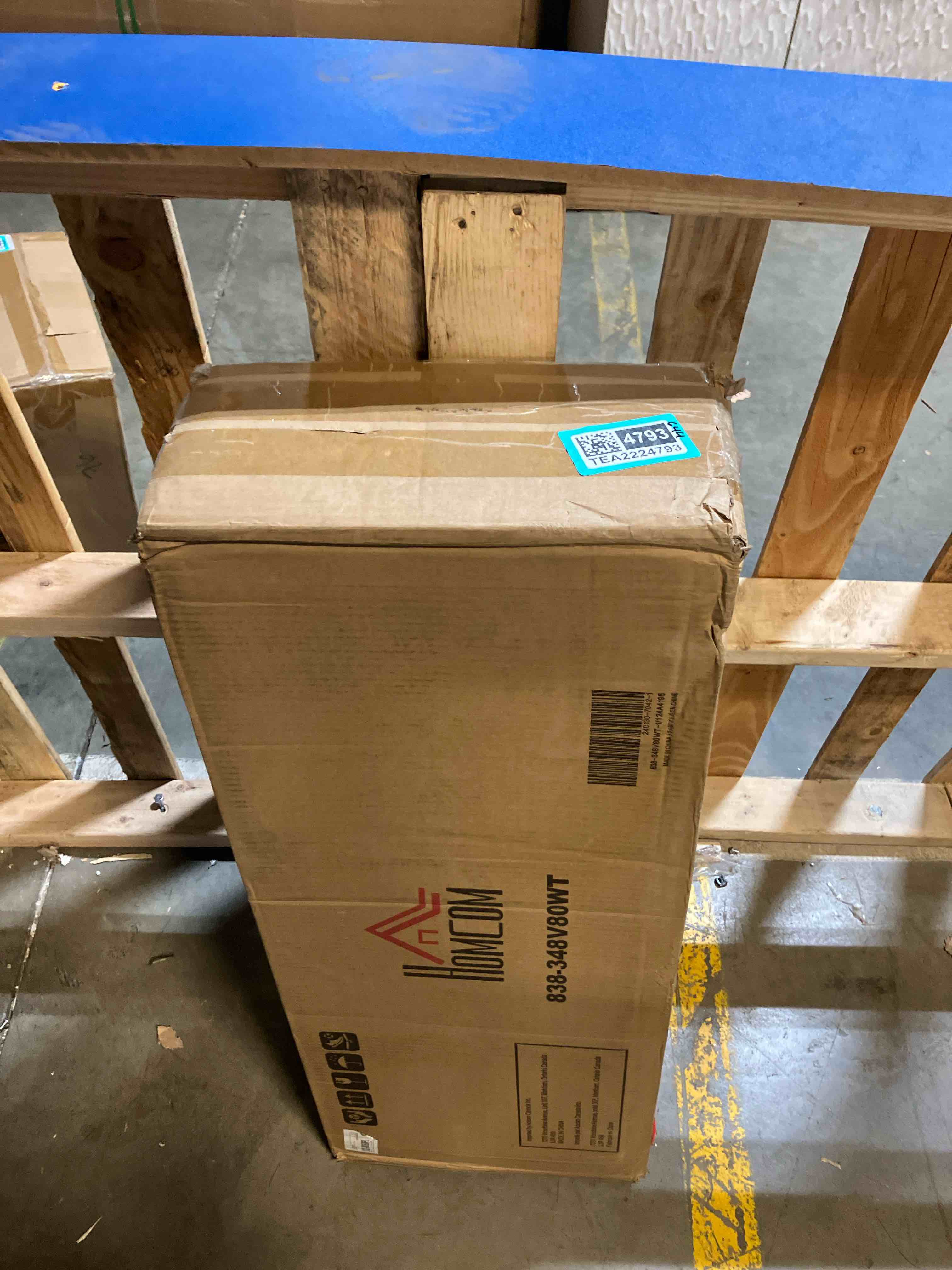 https://s3.amazonaws.com/lotting-images-prod/phillipi/TEA2224793_1745860586632.jpeg