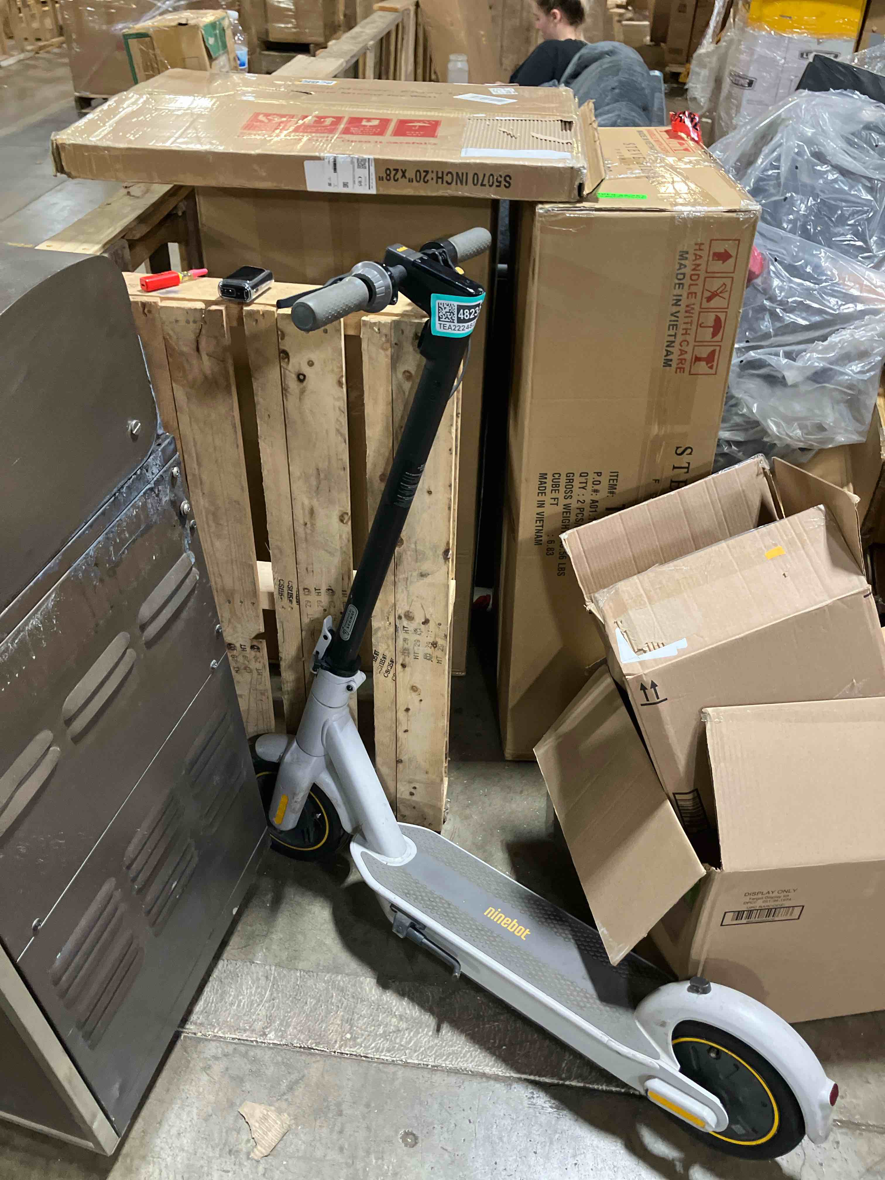 https://s3.amazonaws.com/lotting-images-prod/phillipi/TEA2224823_1745869734973.jpeg