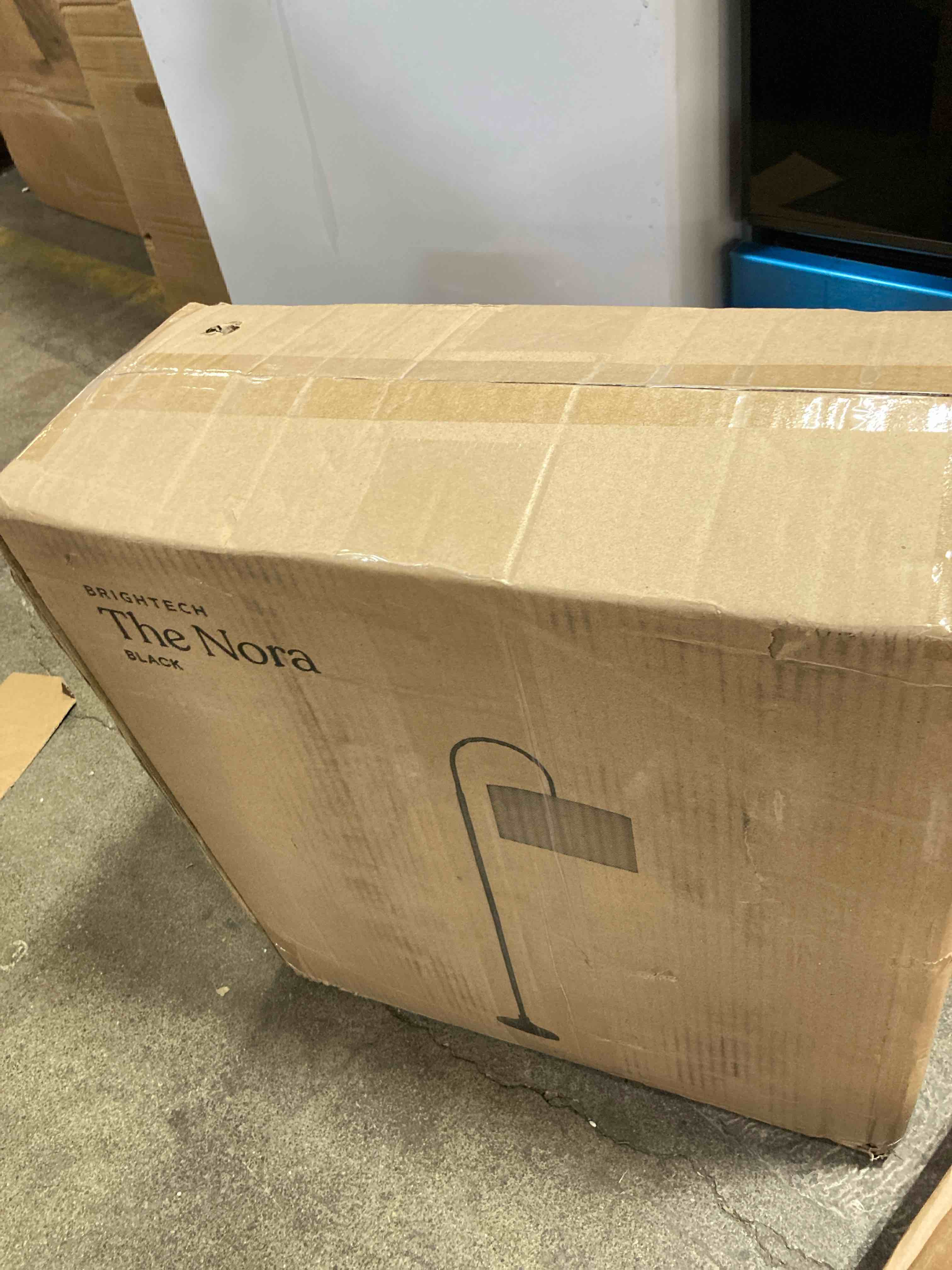 https://s3.amazonaws.com/lotting-images-prod/phillipi/TEA2224856_1746120242744.jpeg