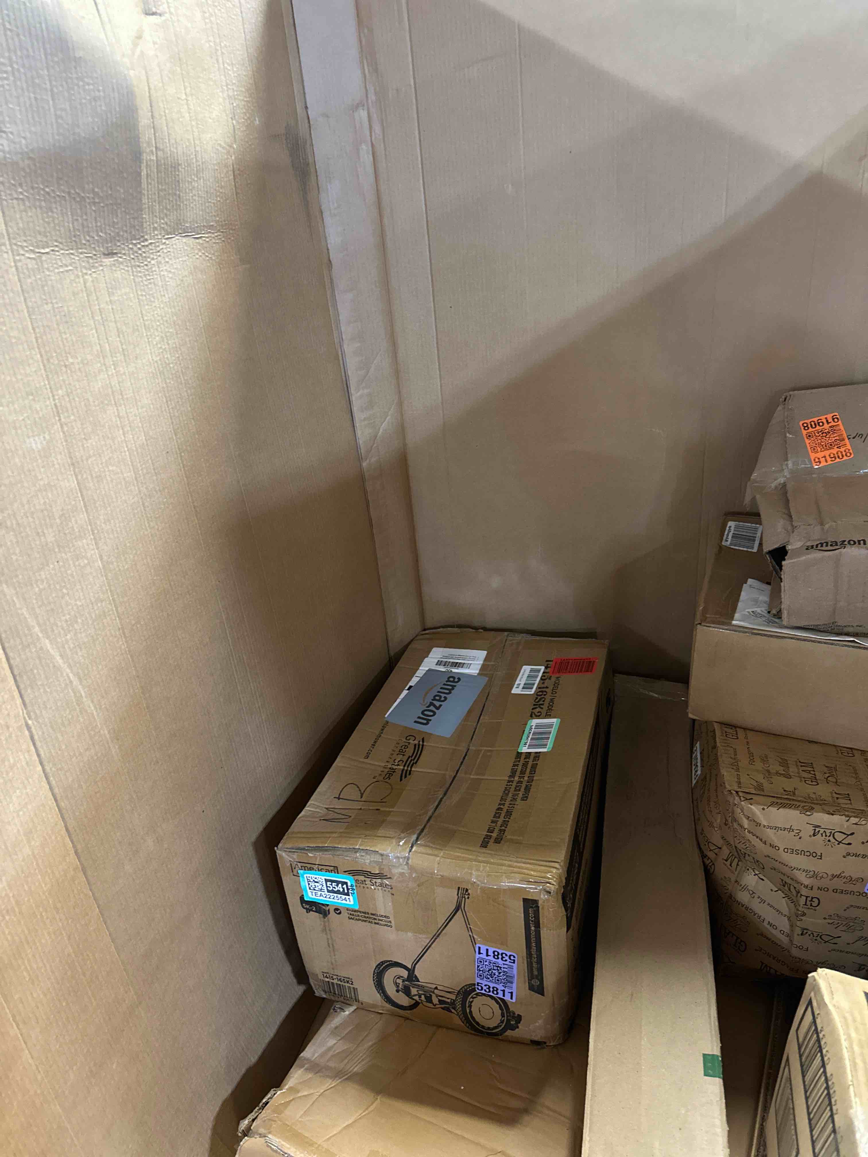 https://s3.amazonaws.com/lotting-images-prod/phillipi/TEA2225541_1750873352257.jpeg