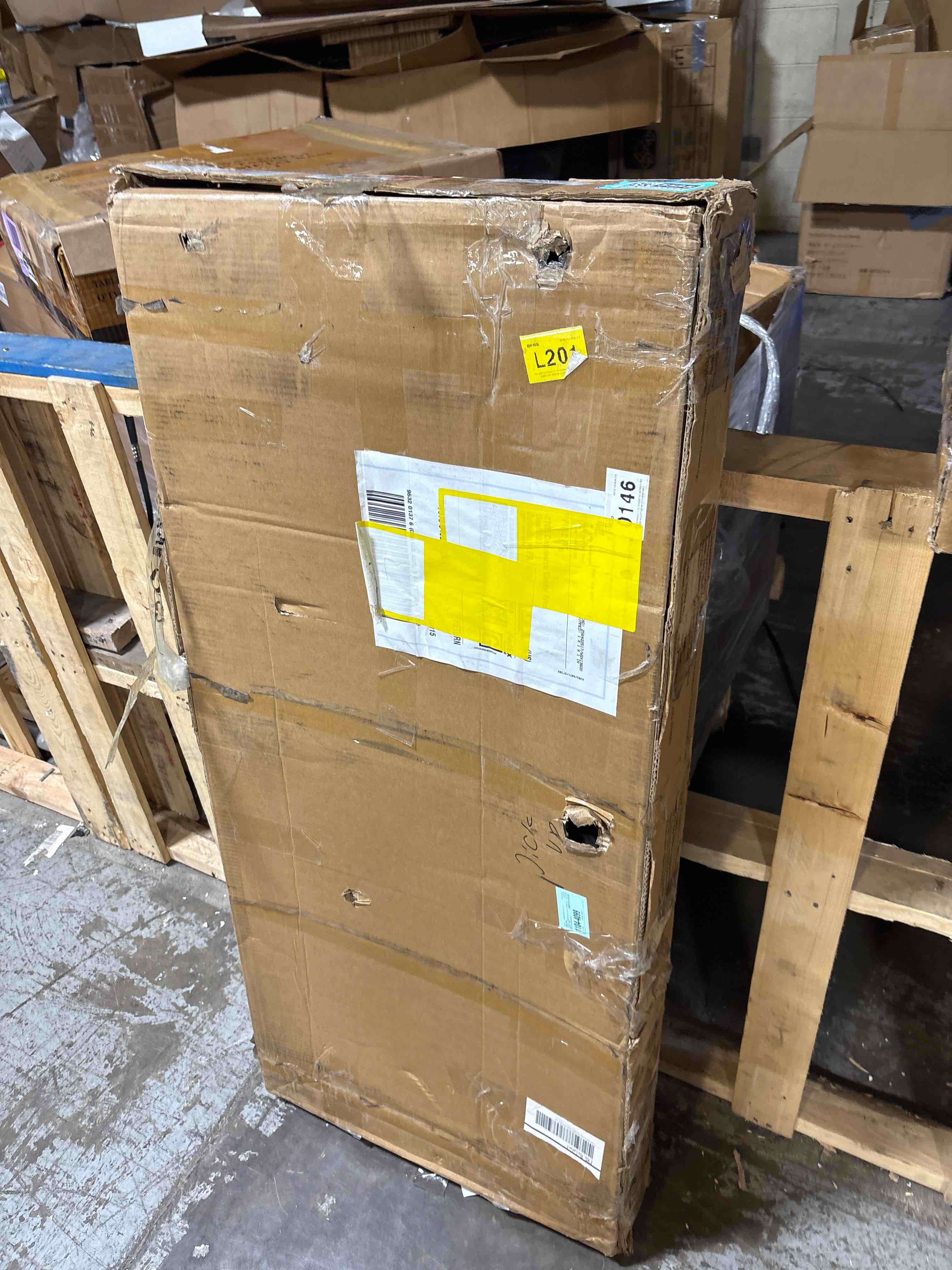 https://s3.amazonaws.com/lotting-images-prod/phillipi/TEA2225585_1751468772449.jpeg