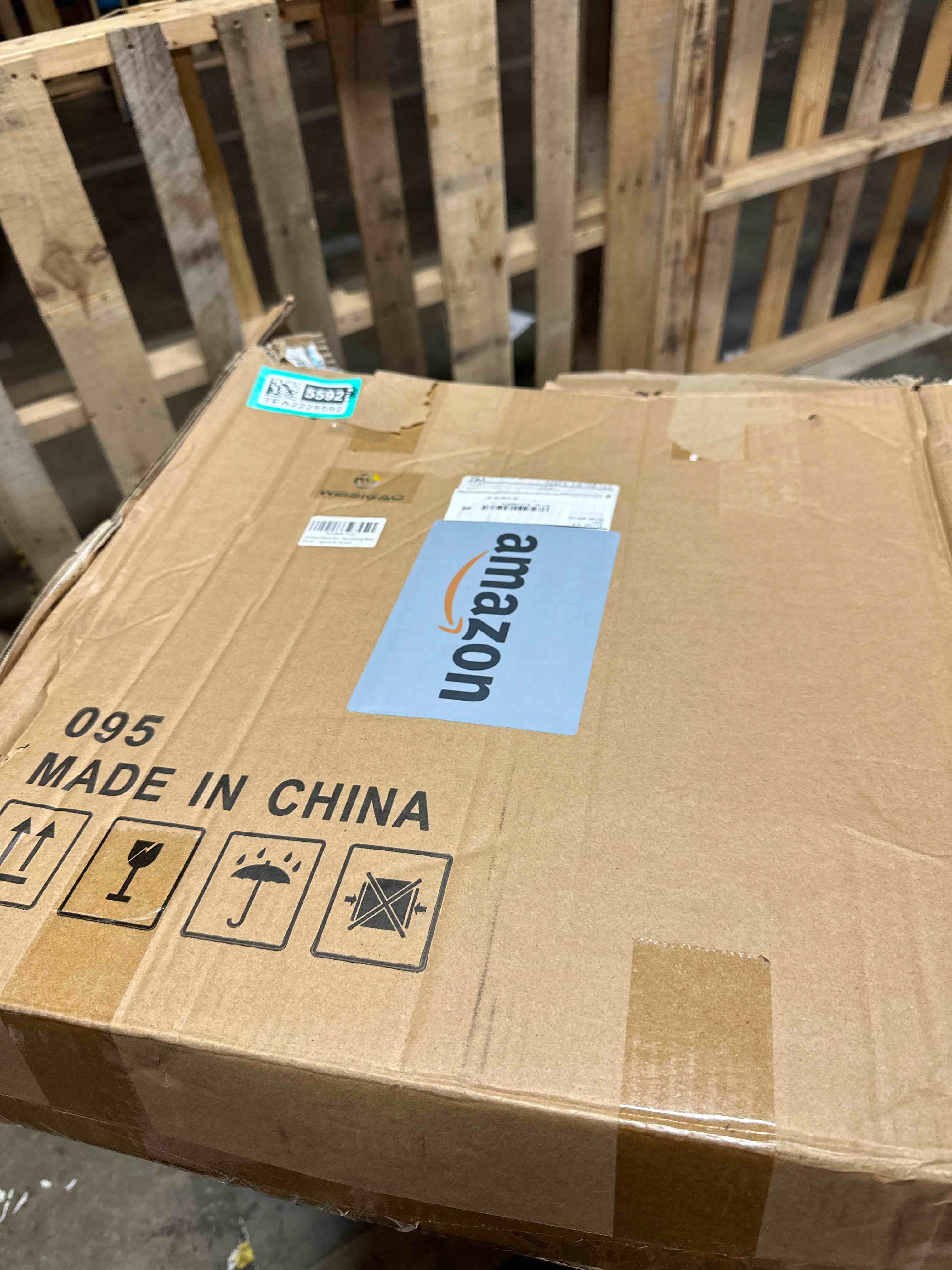 https://s3.amazonaws.com/lotting-images-prod/phillipi/TEA2225592_1752000813853.jpeg