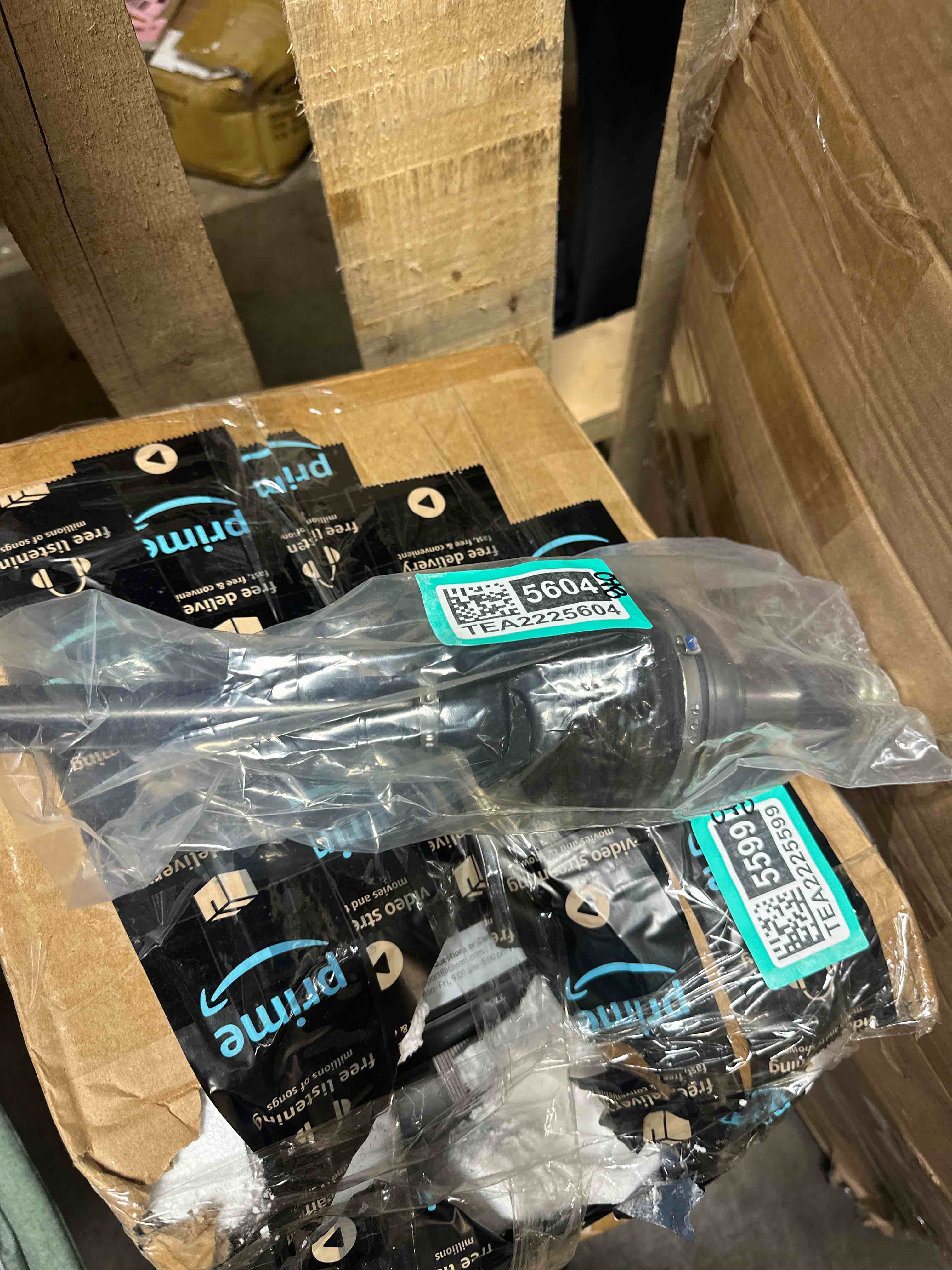 https://s3.amazonaws.com/lotting-images-prod/phillipi/TEA2225604_1752159001927.jpeg