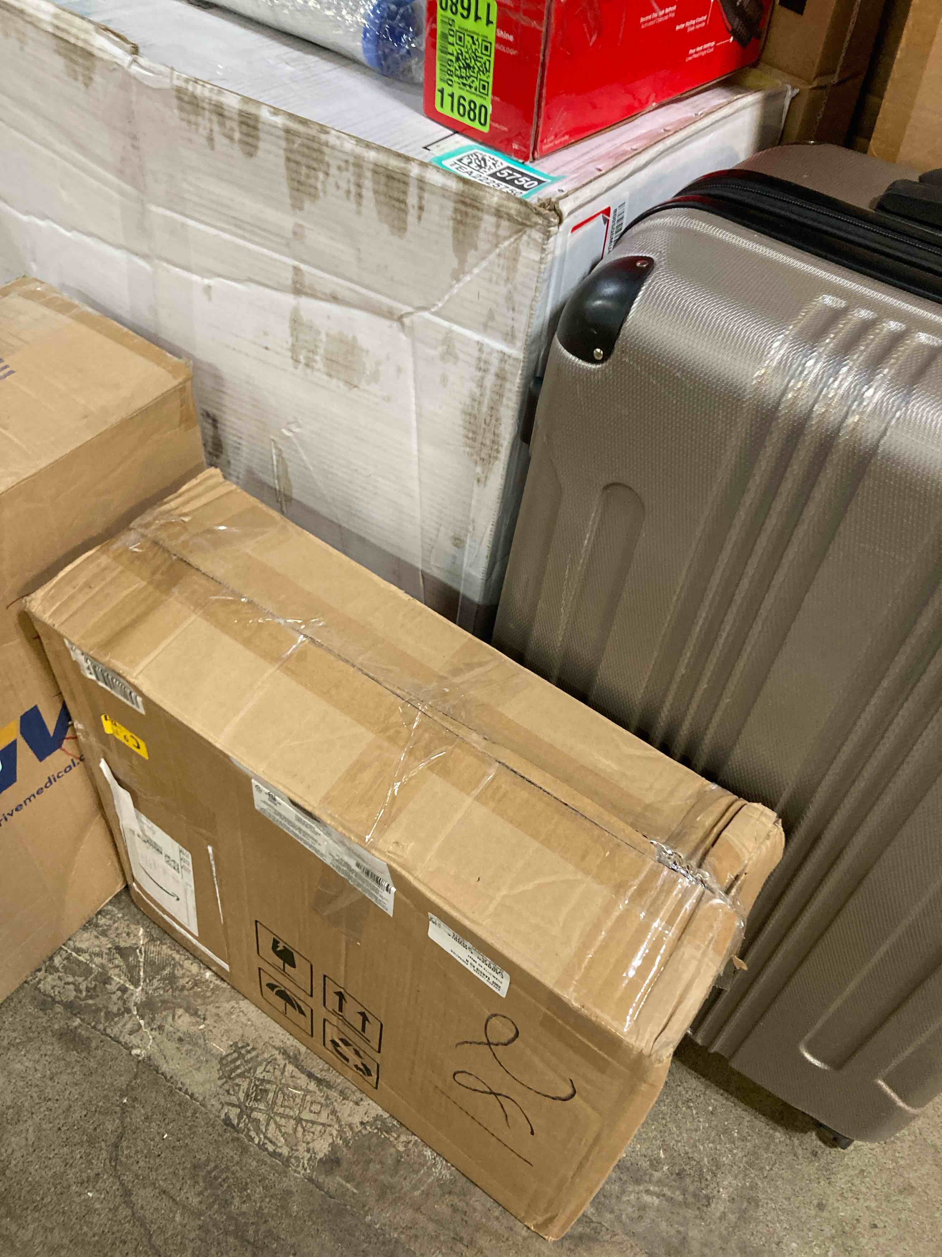 https://s3.amazonaws.com/lotting-images-prod/phillipi/TEA2225763_1753280913458.jpeg