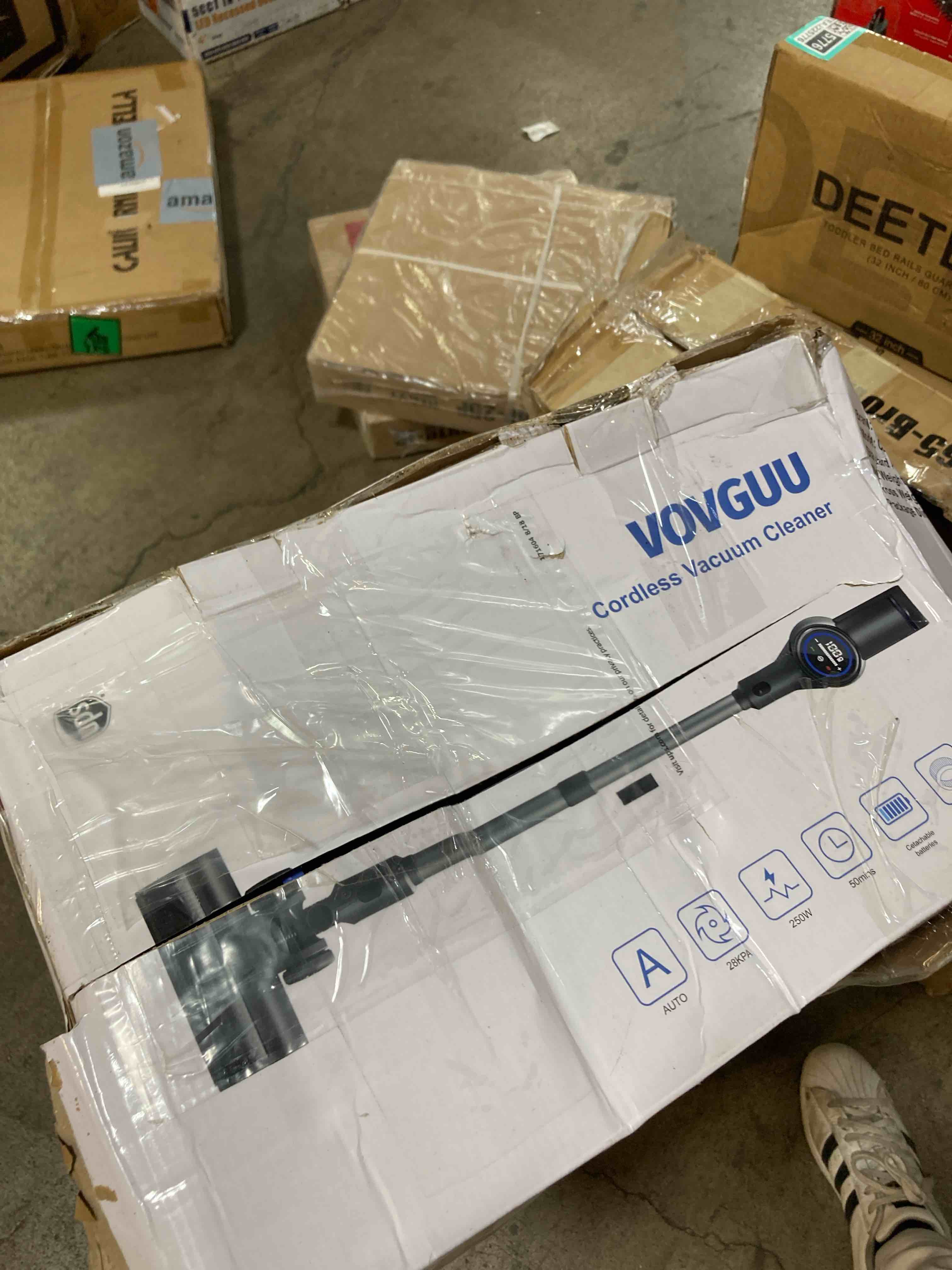 https://s3.amazonaws.com/lotting-images-prod/phillipi/TEA2225779_1753282995368.jpeg