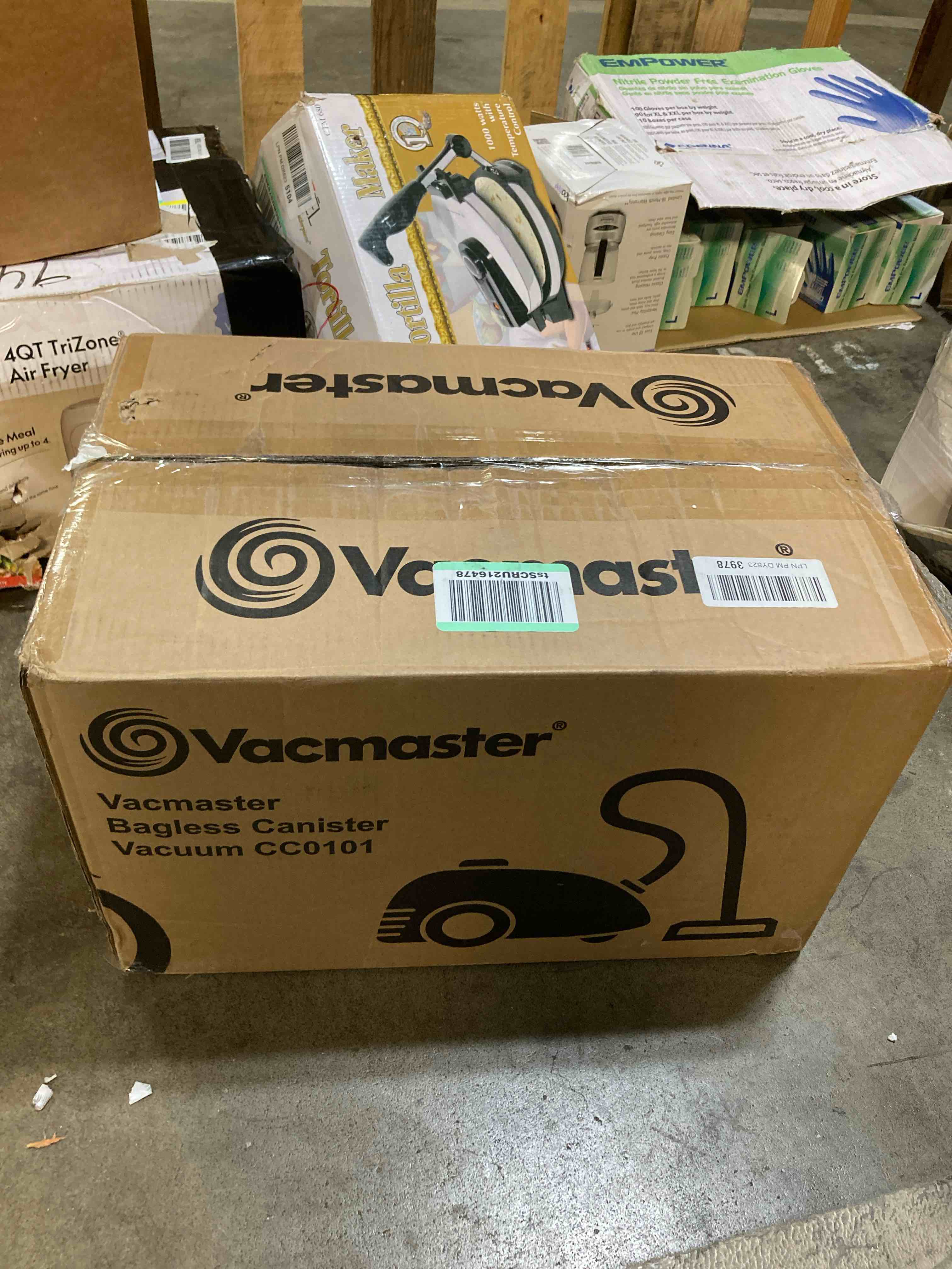 https://s3.amazonaws.com/lotting-images-prod/phillipi/TEA2225789_1753284172889.jpeg
