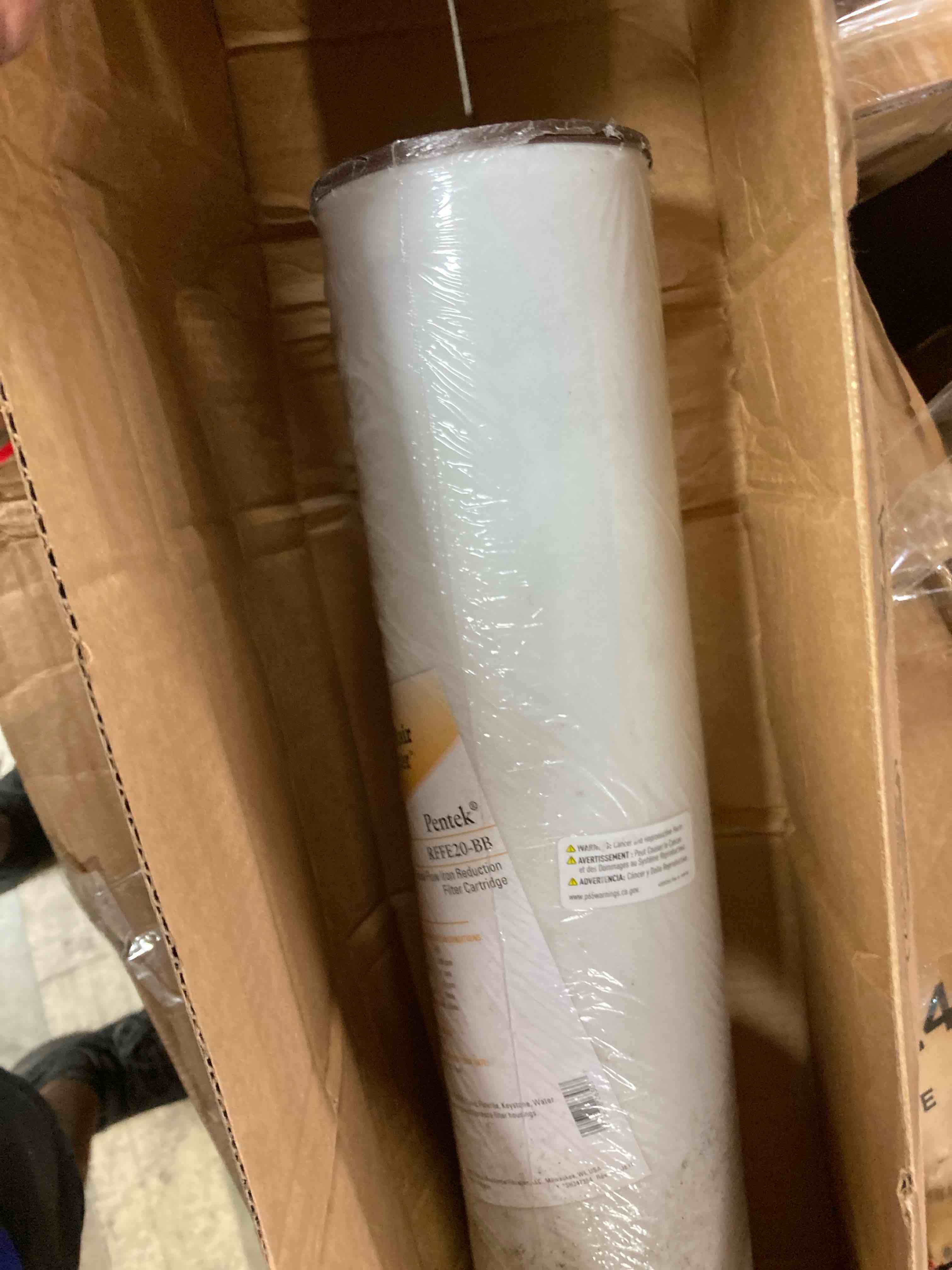 https://s3.amazonaws.com/lotting-images-prod/phillipi/TEA2225899_1753902903052.jpeg