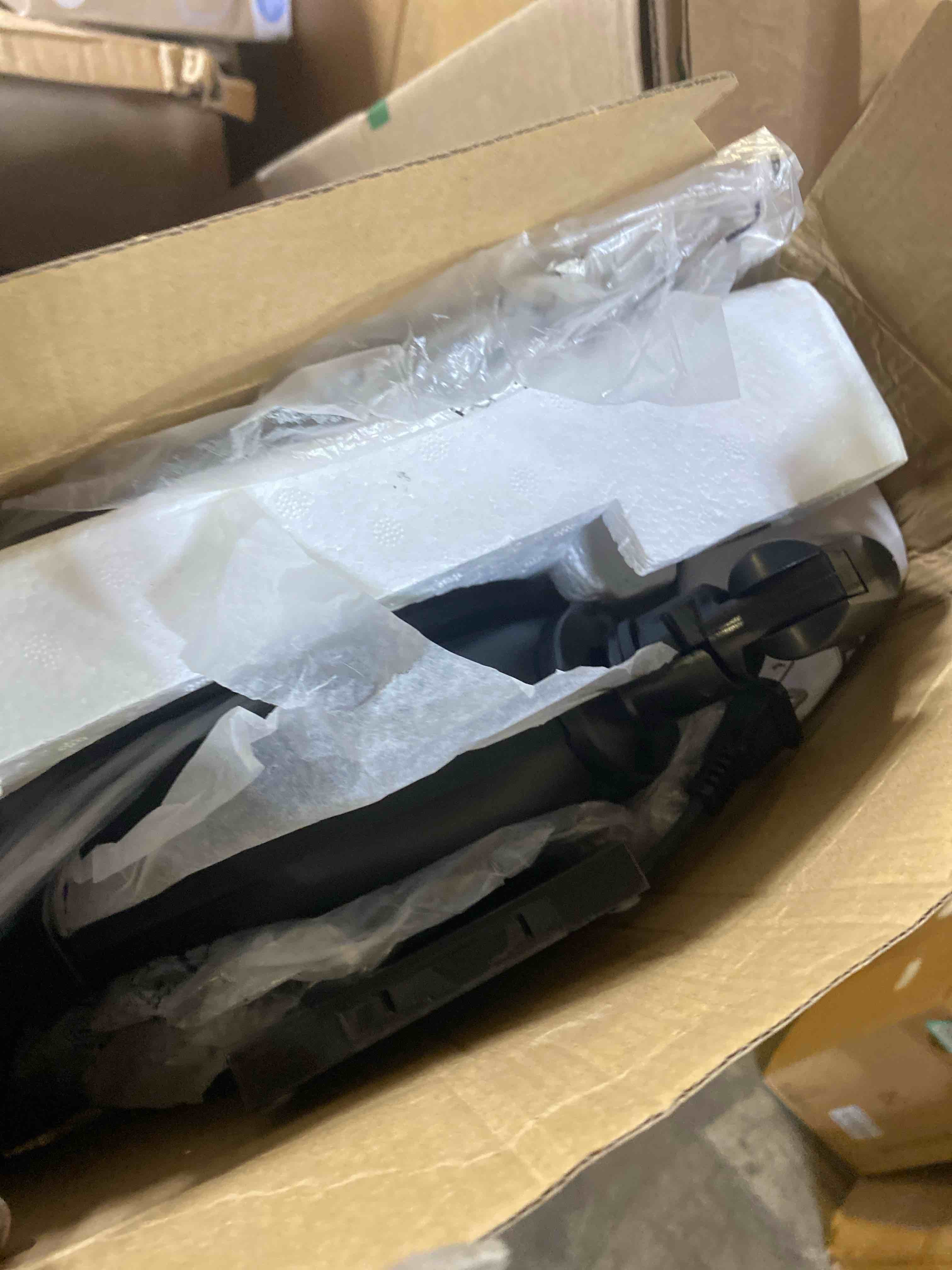 https://s3.amazonaws.com/lotting-images-prod/phillipi/TEA2225977_1754414184666.jpeg